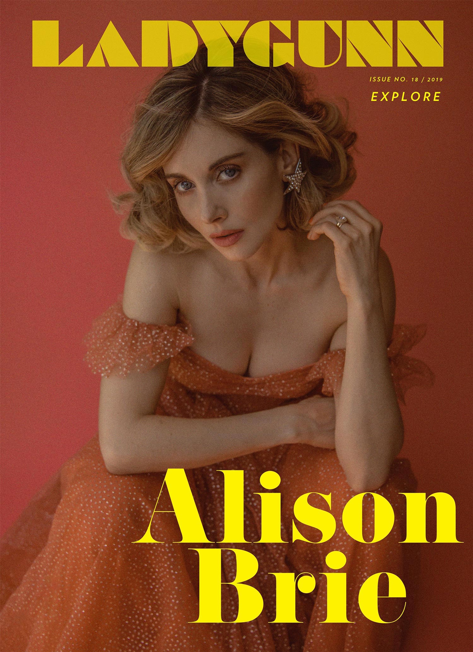 2019-09_CRN_LADYGUNN_01.jpg