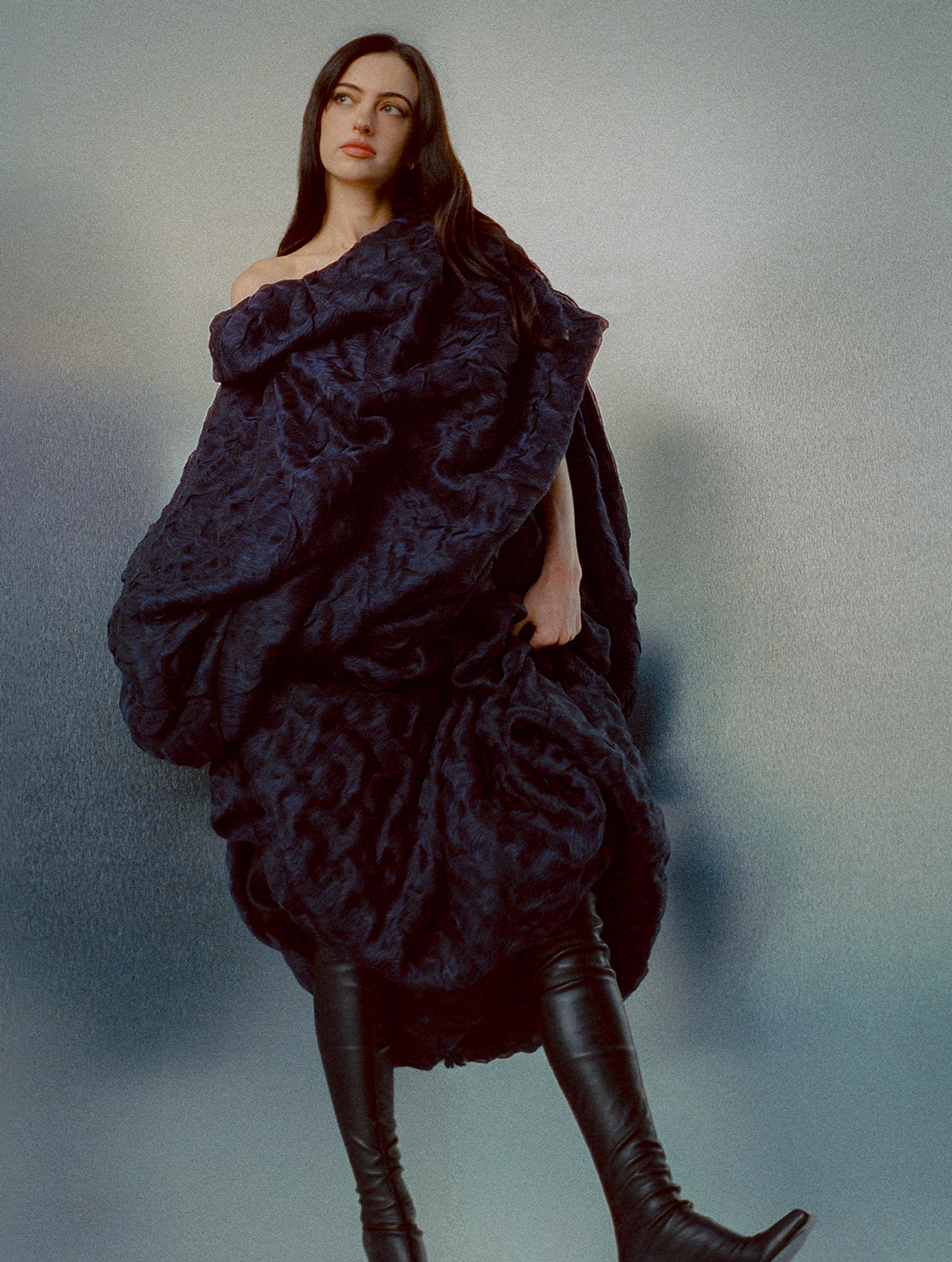2025-01_LKS_KFD_WHOWHATWEAR_08.jpg