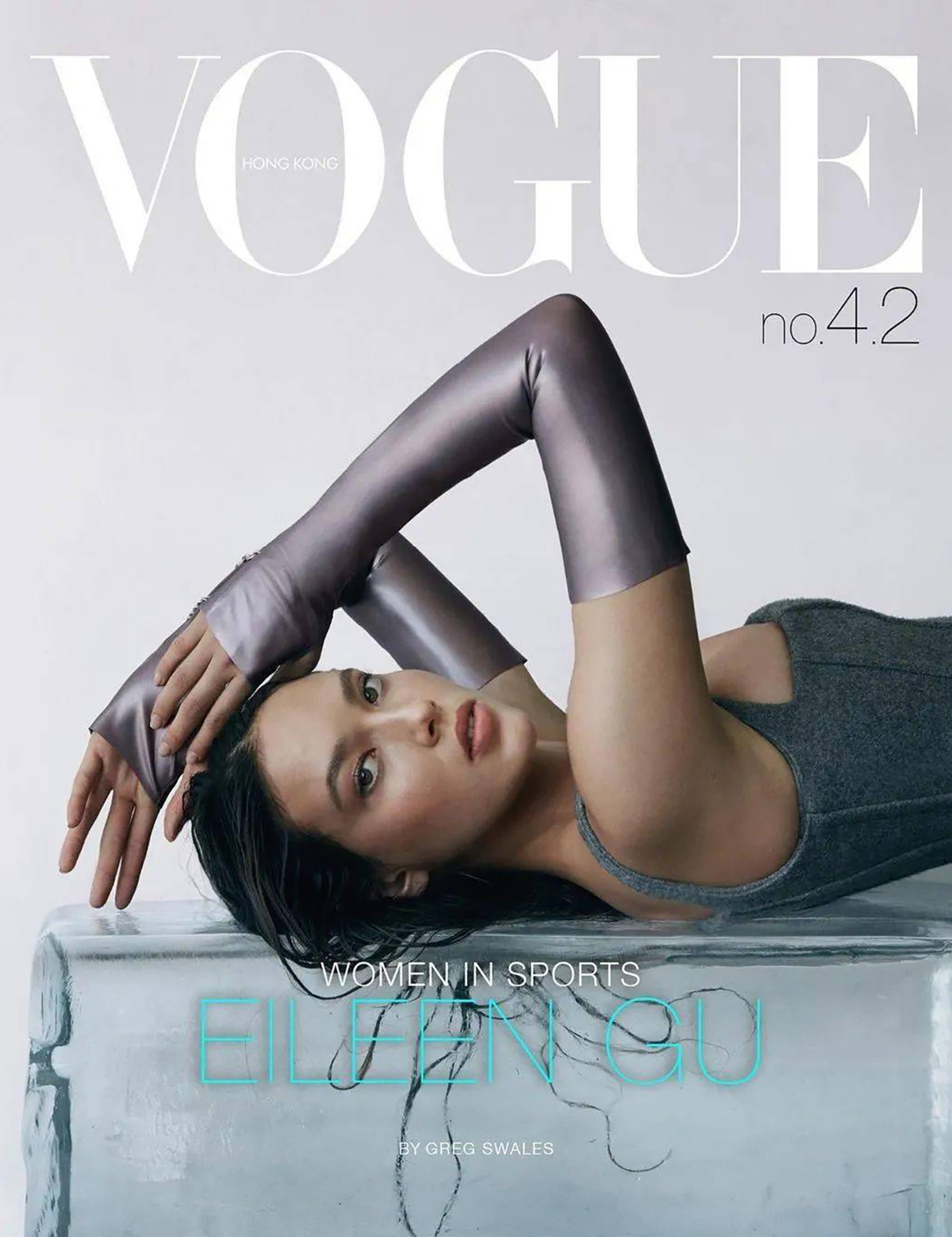 2021-10_KMN_VOGUEHK_01.jpg