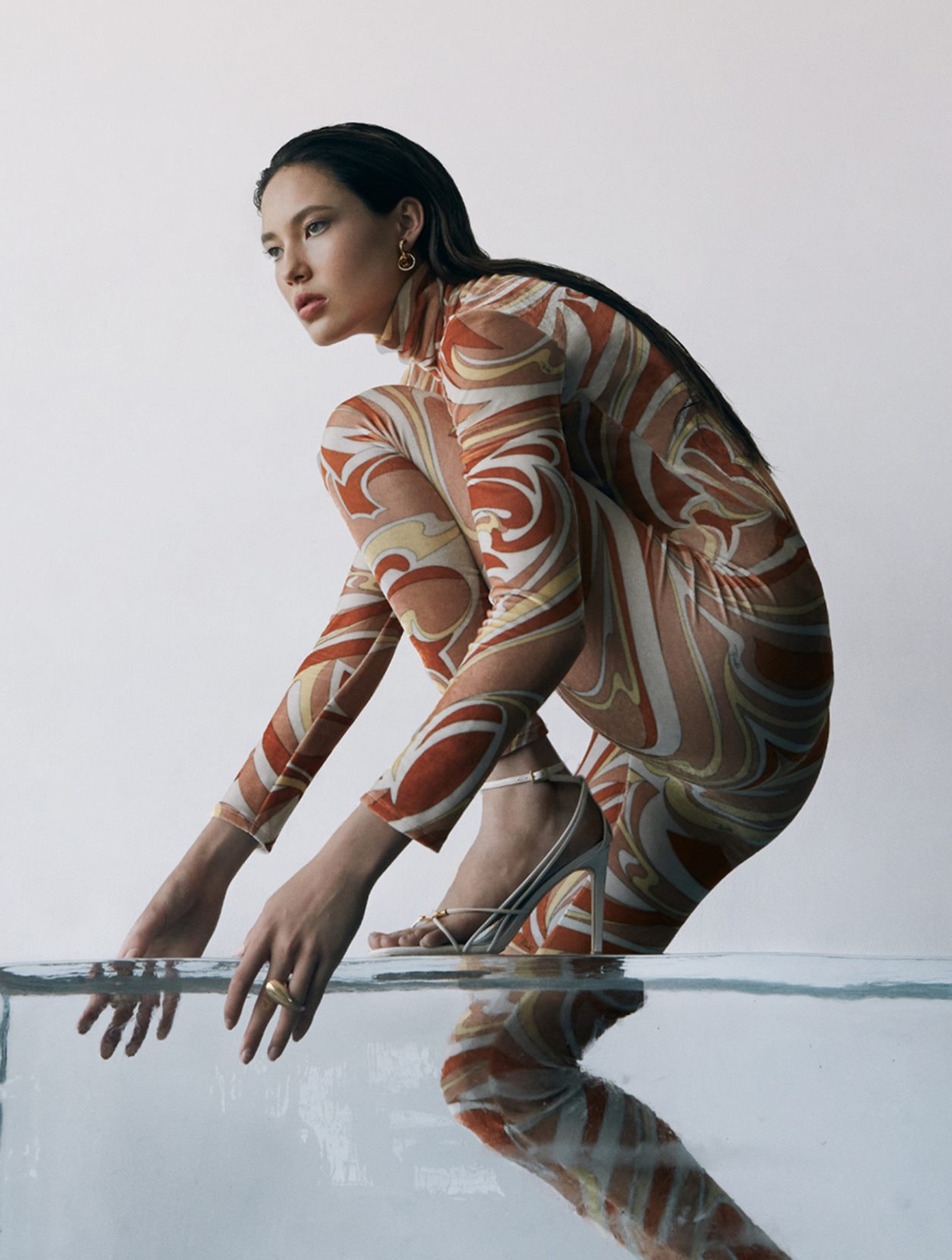 2021-10_KMN_VOGUEHK_02.jpg