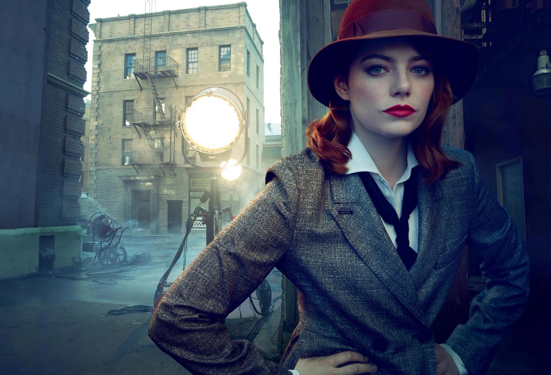 starworks-artists_2017-01_MRK_RGN_VANITYFAIR_02.jpg