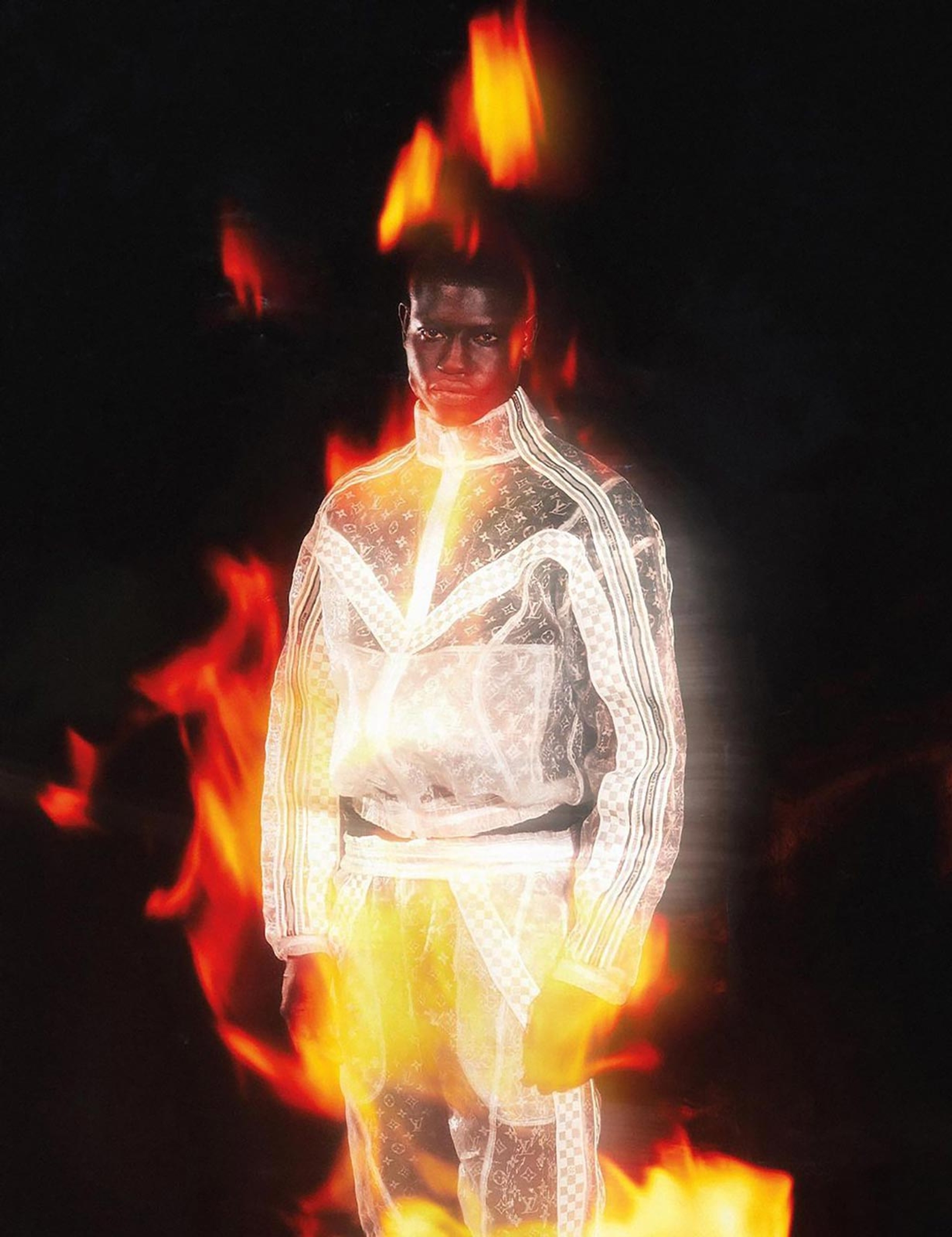 2022-00_SRW_MANABOUTTOWN_04.jpg