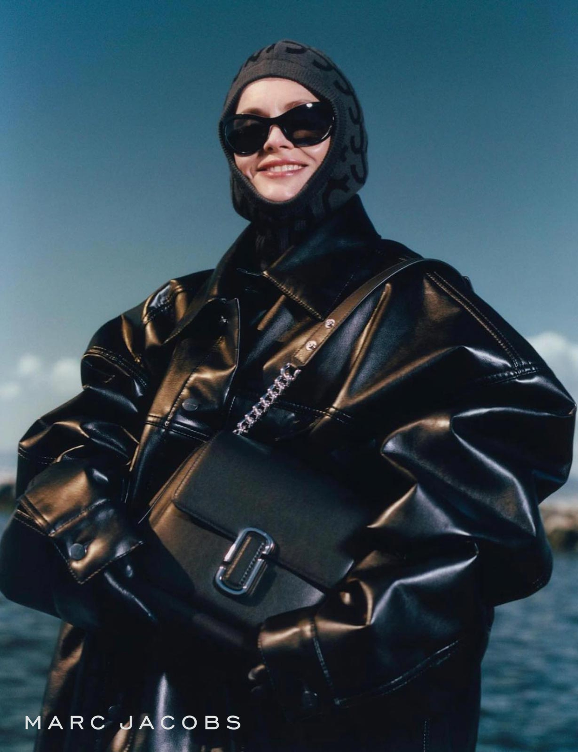 2022-12_AAO_MARCJACOBS_01.jpg