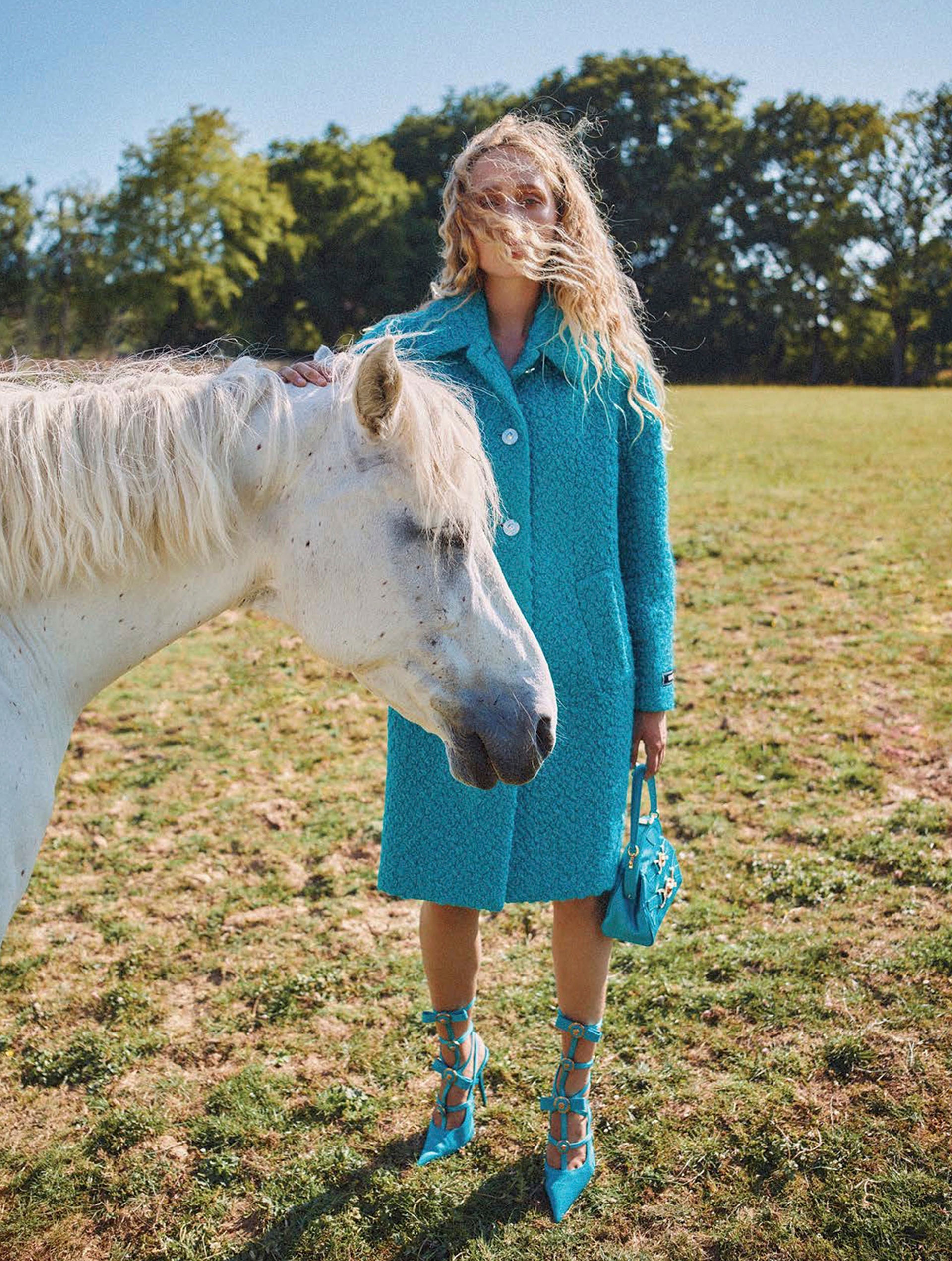 2023-10_DBI_LOFFICIEL_09.jpg