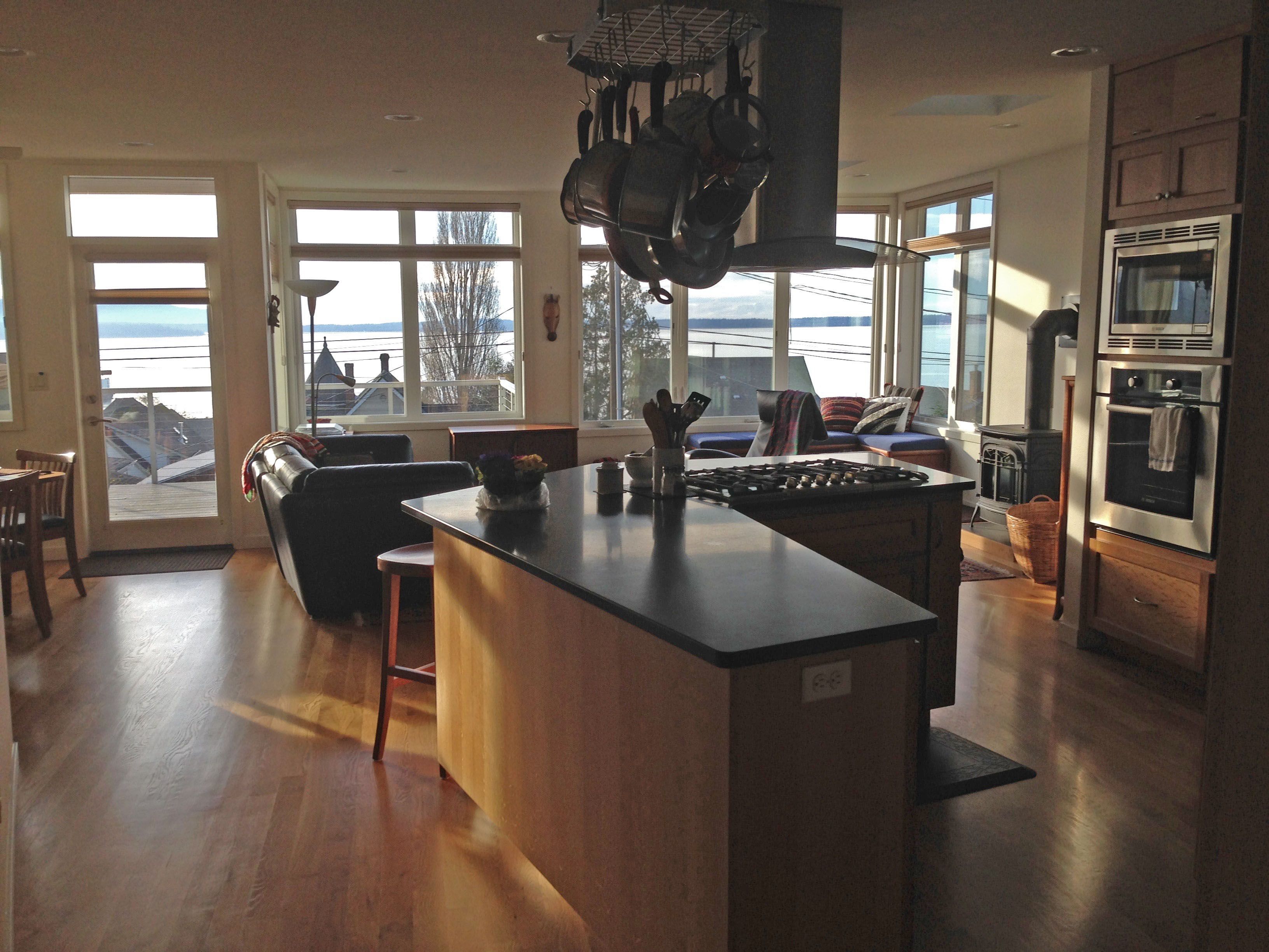 south hill studio kitchen