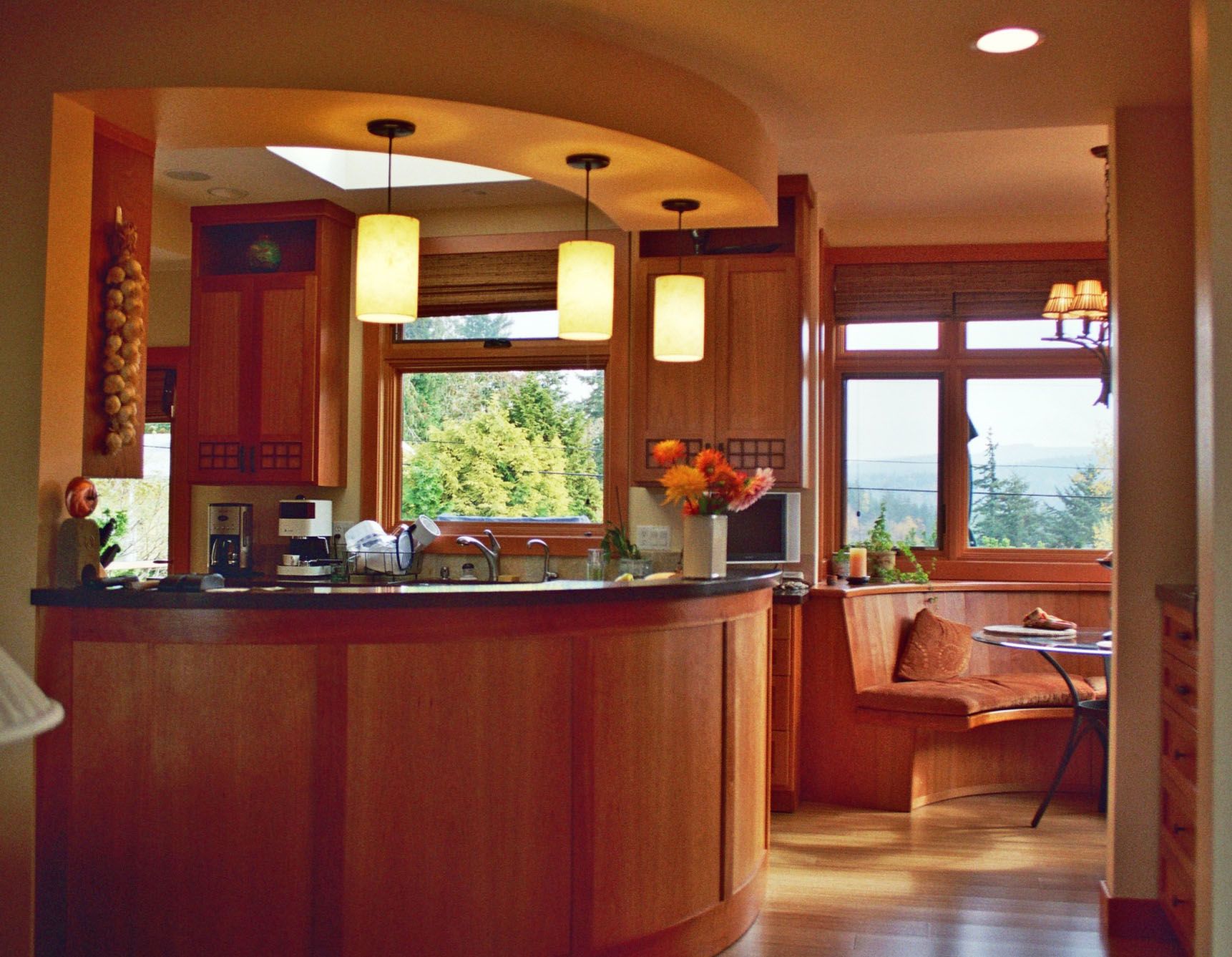 south hill solar kitchen