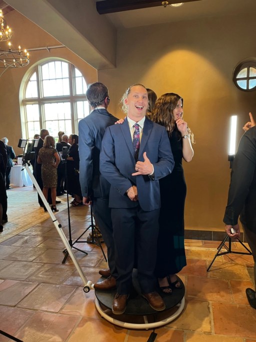 Community members and Veterans enjoying the Hope for Heroes Gala