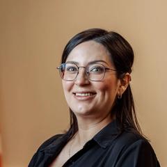 Portrait of Denise Hernandez