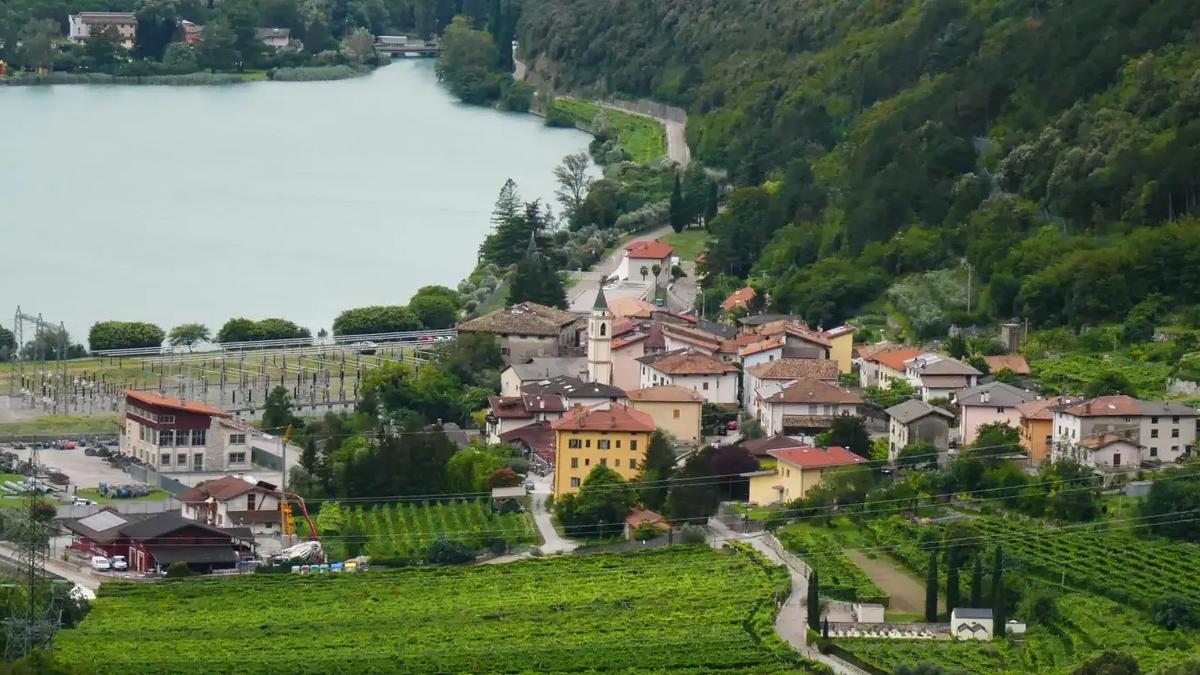 Borgo di Santa Massenza