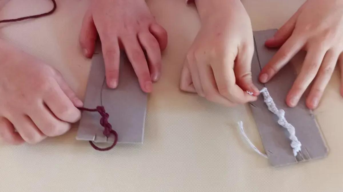 Realizzare segnalibri in macramè