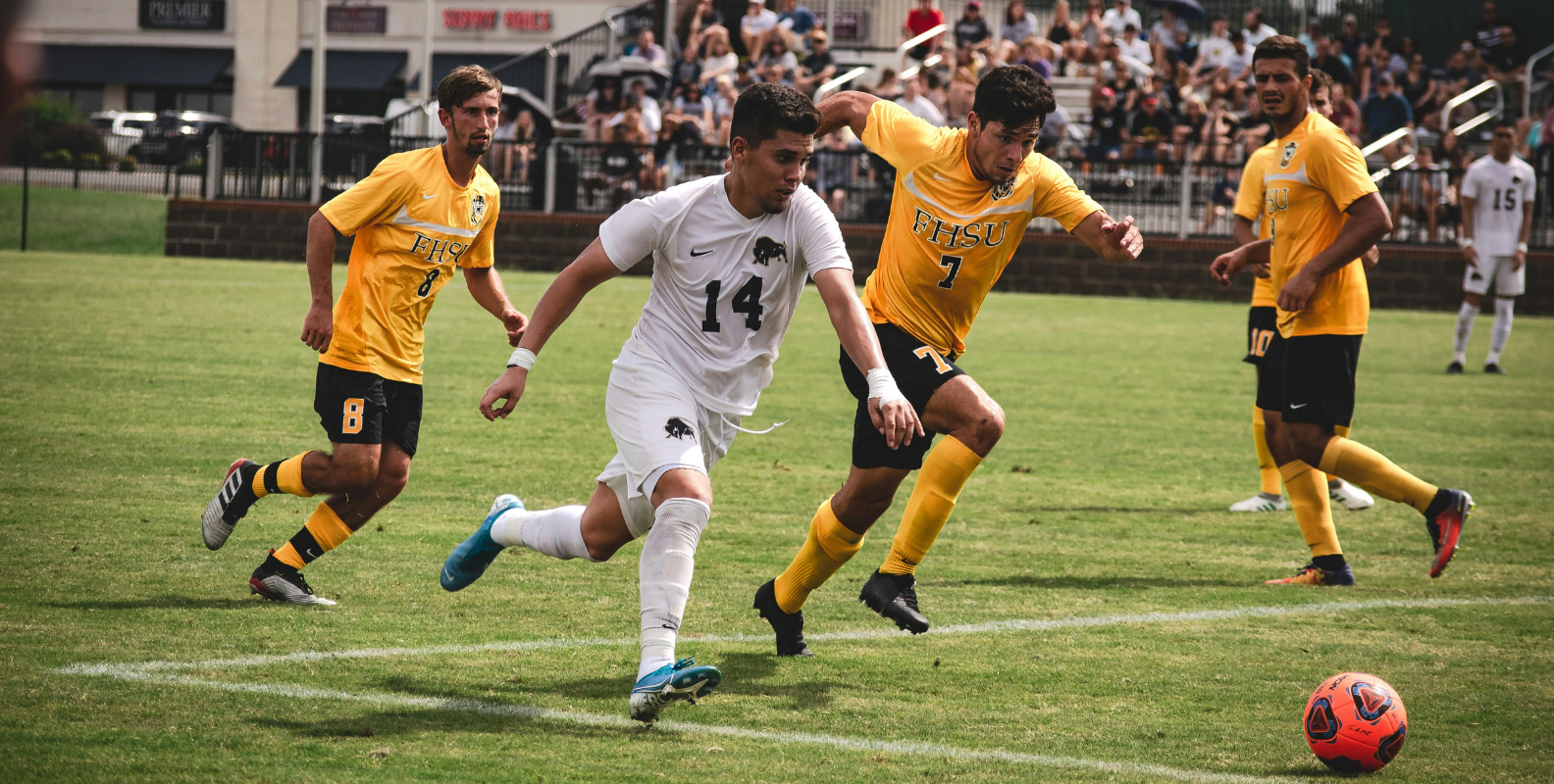 Fußballverein, Fußballteam auf Spielfeld