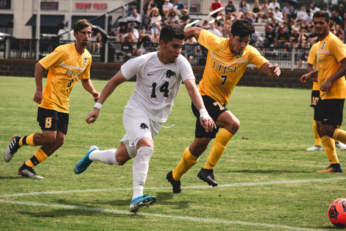 Fußballverein, Fußballteam auf Spielfeld