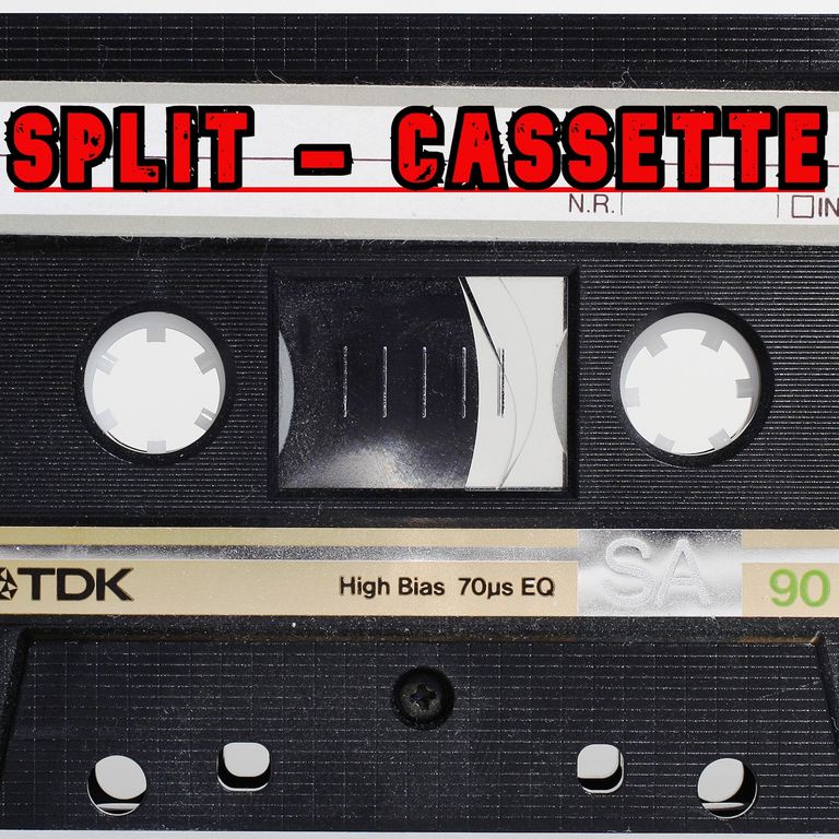 Cover image for DEN FØRSTE SPLITT-KASSETTEN ER HER