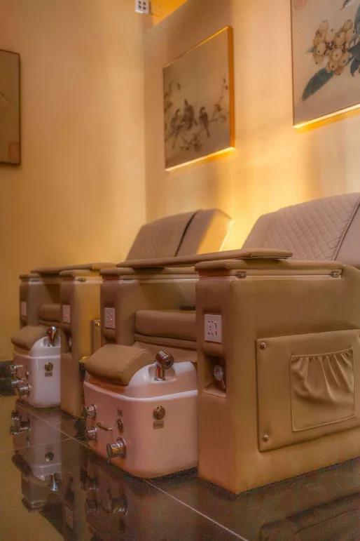 Foot and hand reflexology chairs ready to soothe and soak away the ache