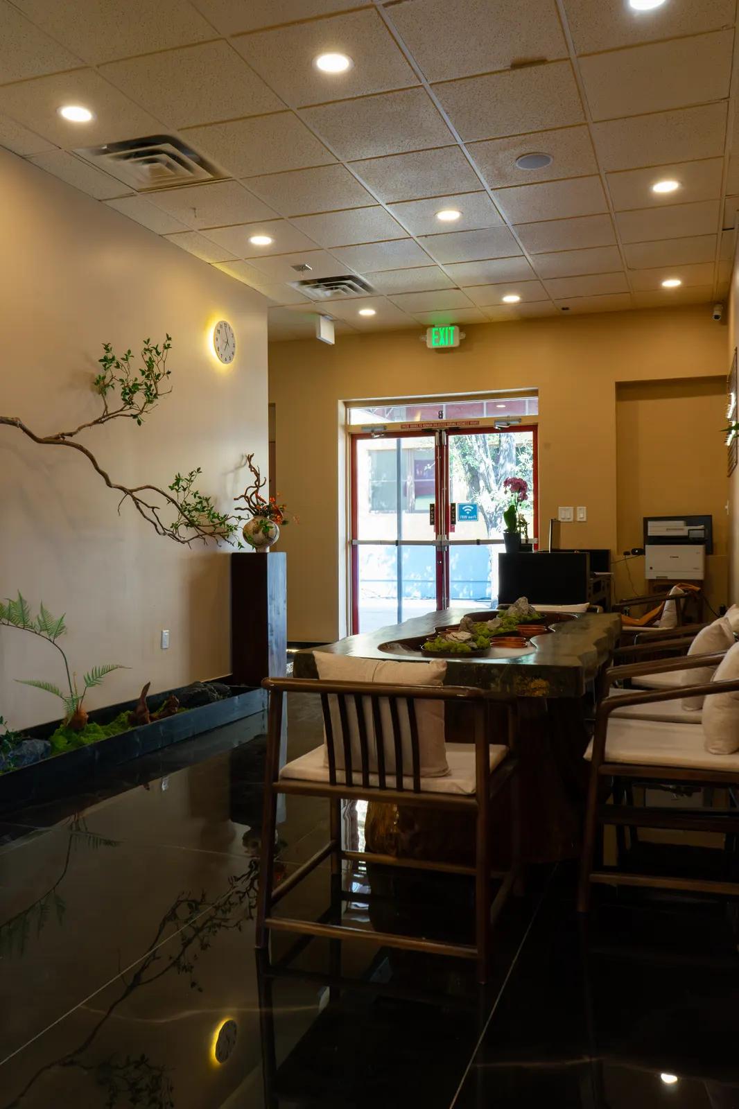 Reception, a live-edge stone counter