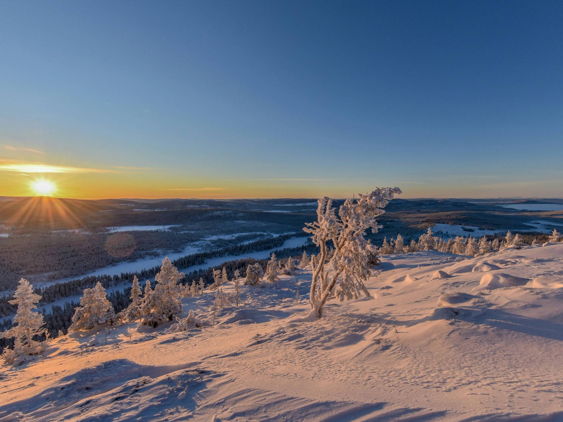 Viaggio nordico in Svezia e Finlandia cover