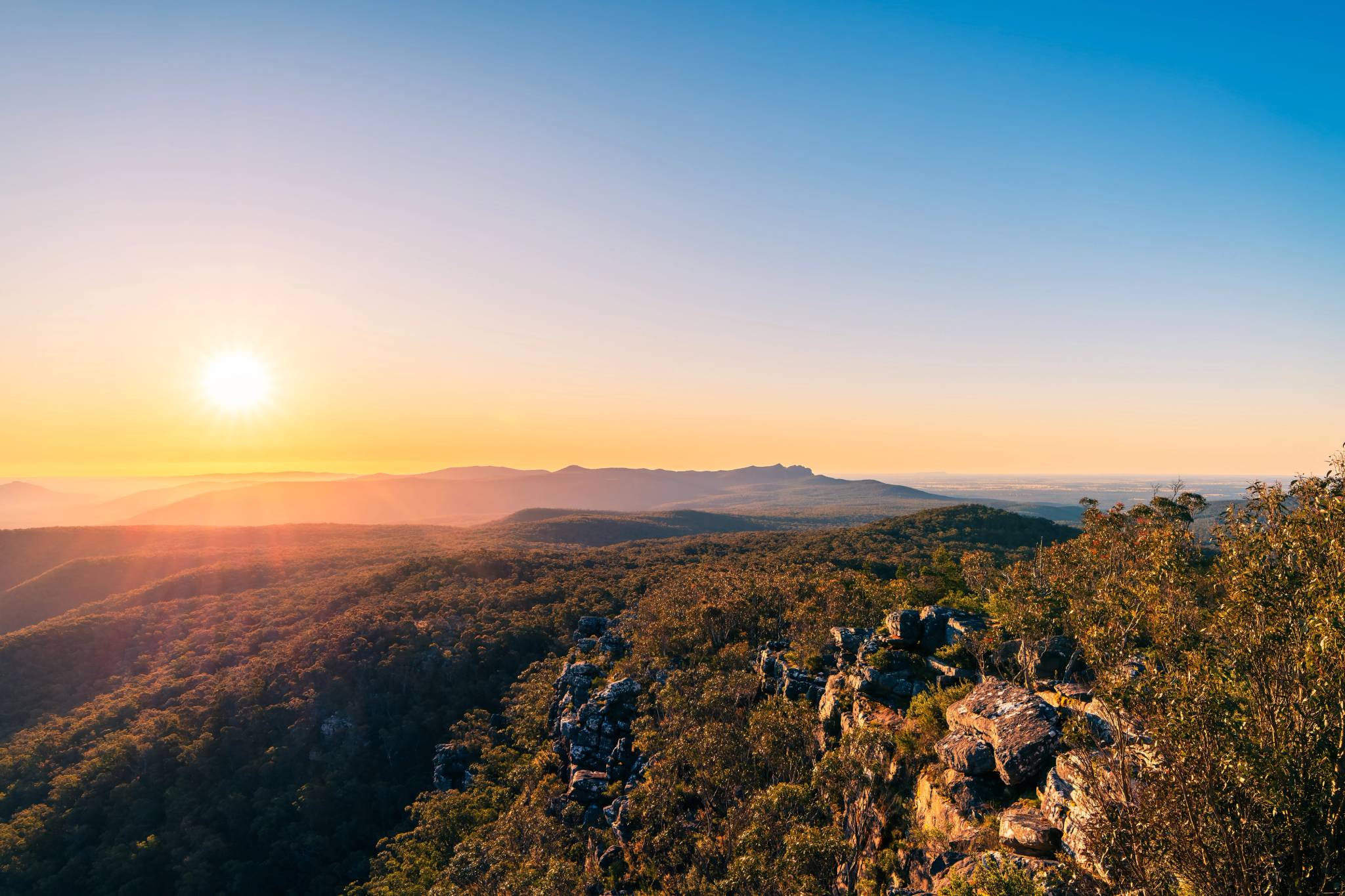 BUDJ BIM NATIONAL PARK - GRAMPIANS (GARIWERD) NATIONAL PARK