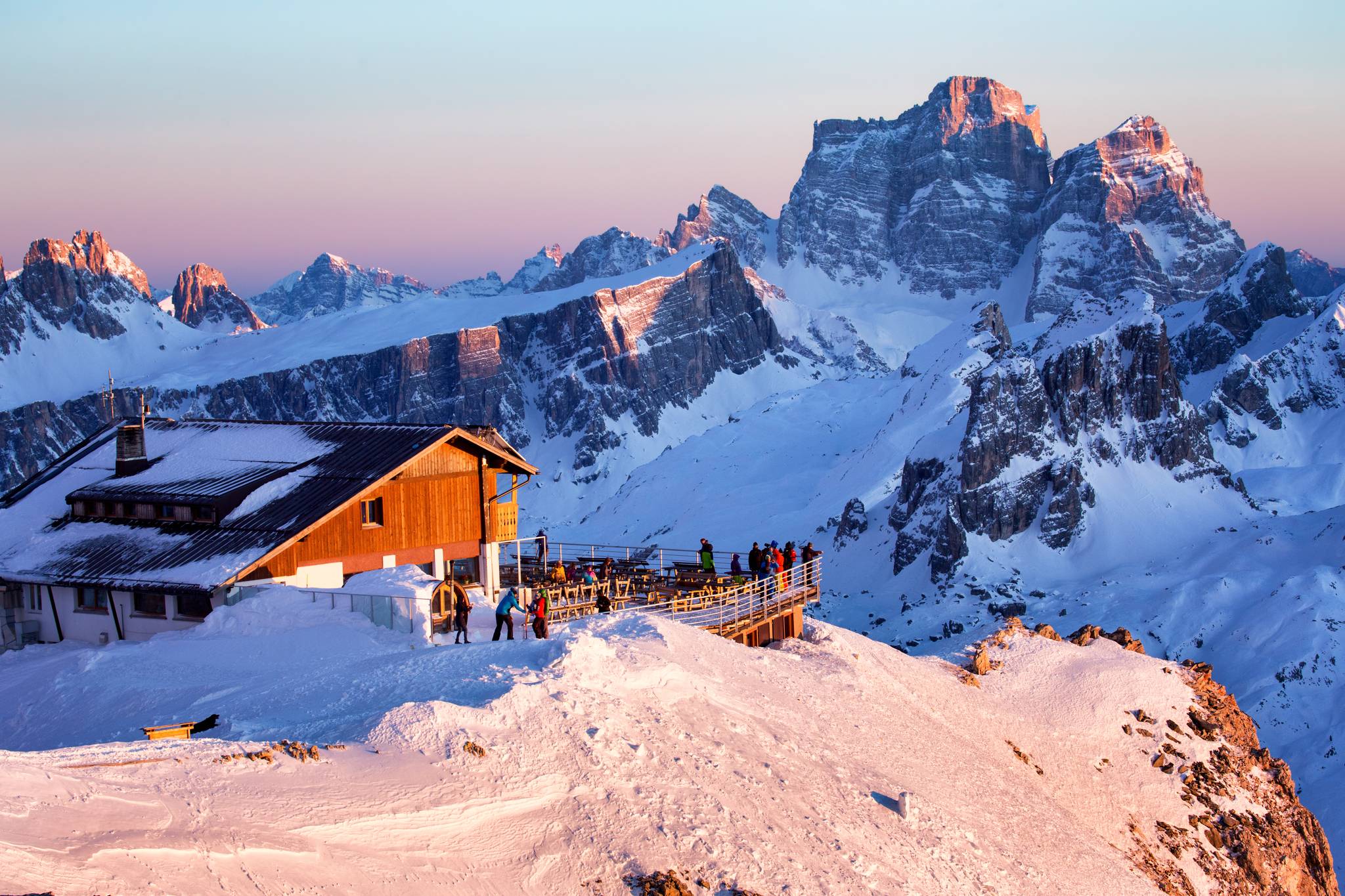 rifugio cortina al tramonto