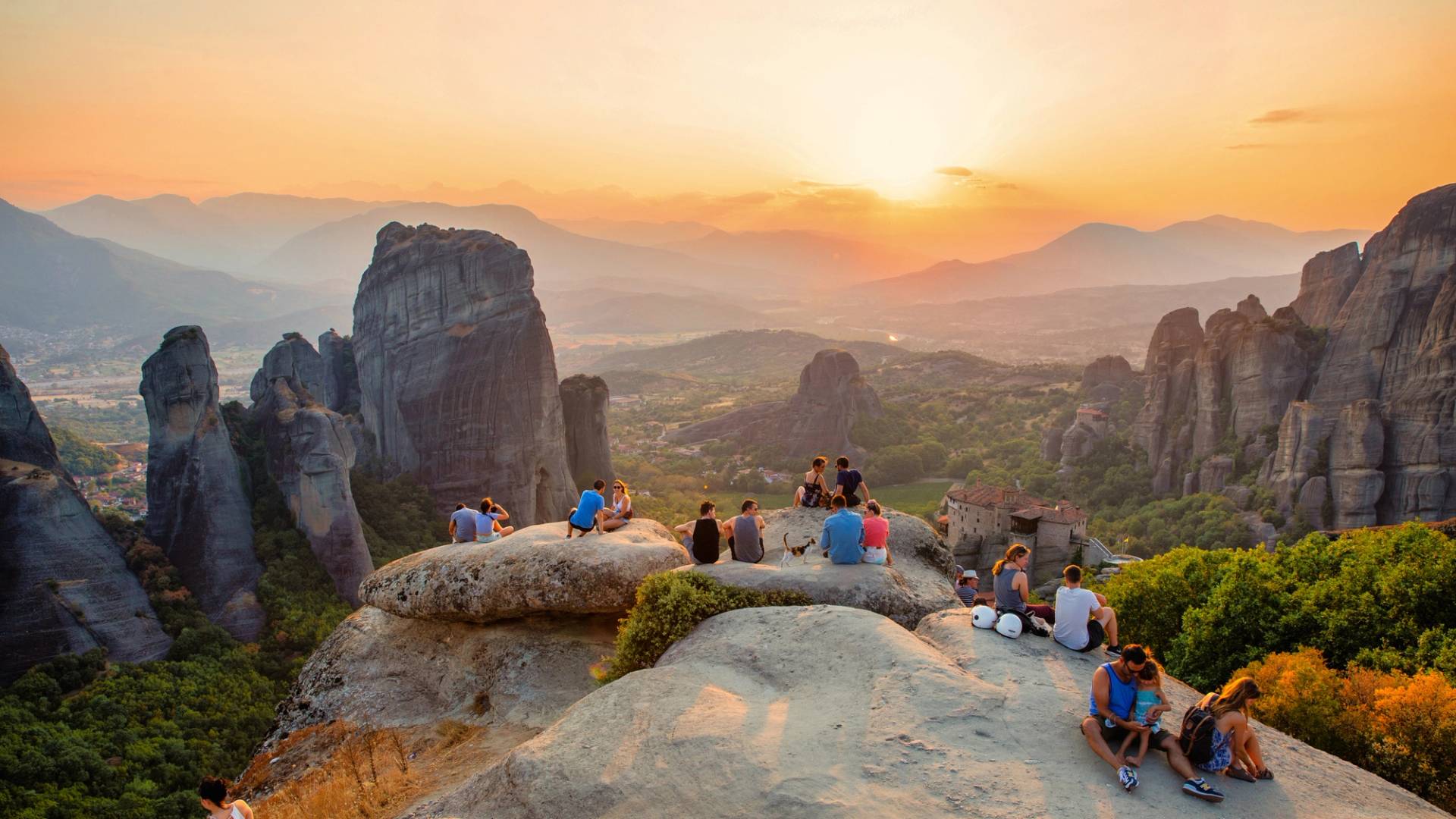 tramonto meteora grecia