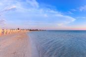 spiaggia di porto cesareo al tramonto