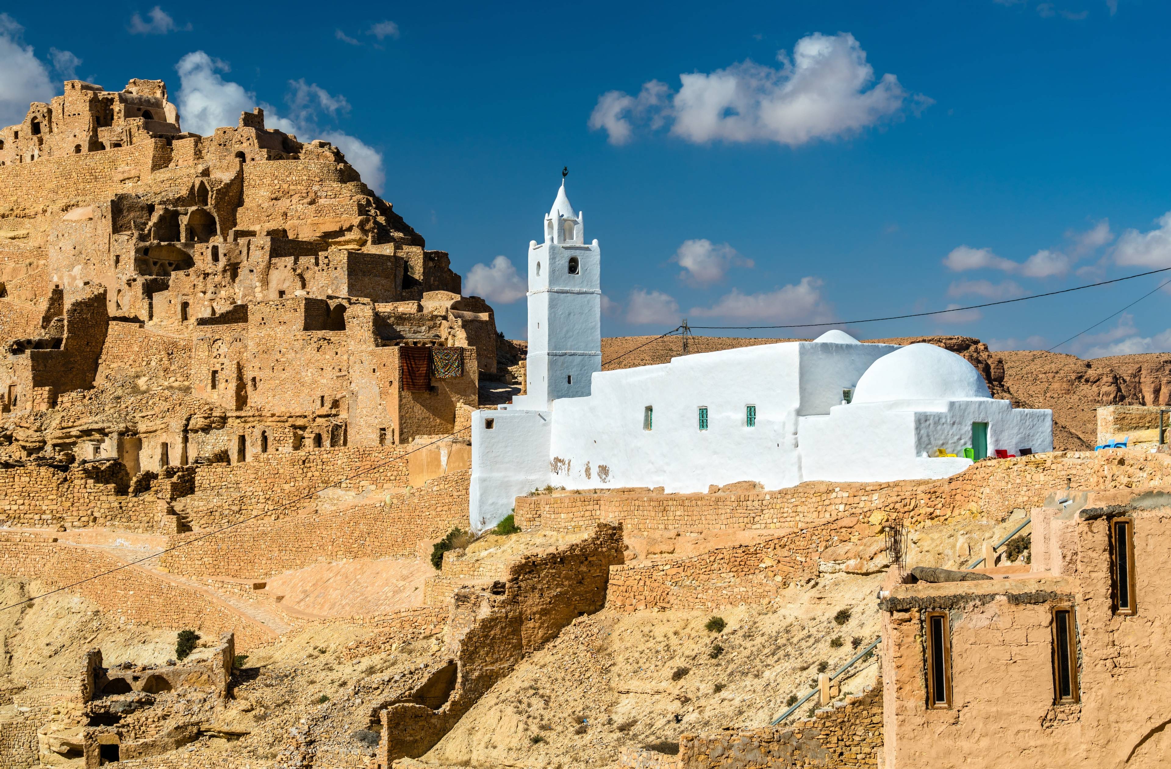 citta scavata nella roccia in tunisia