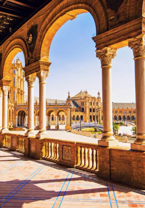 Seville architecture