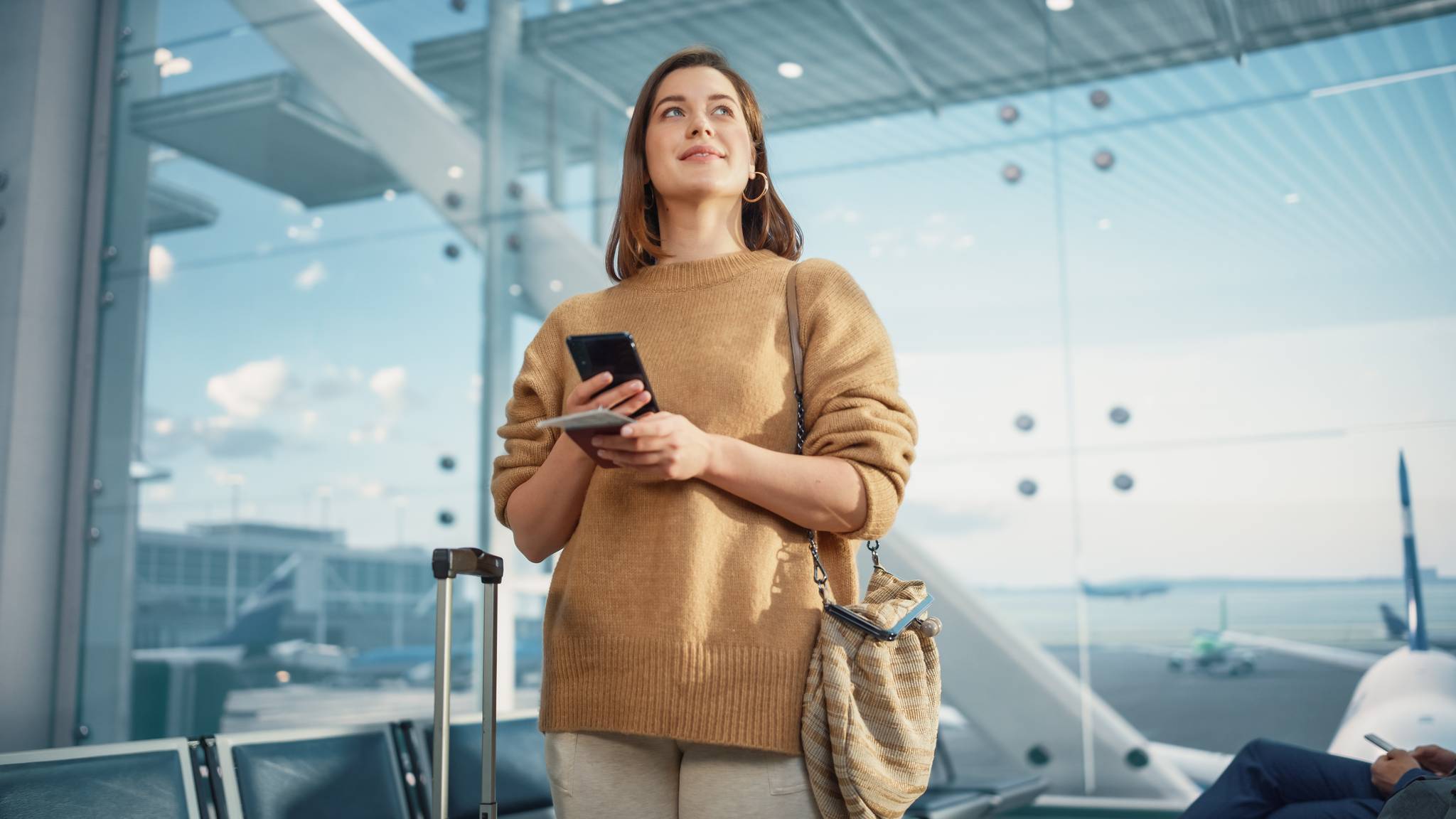 ragazza in aeroporto