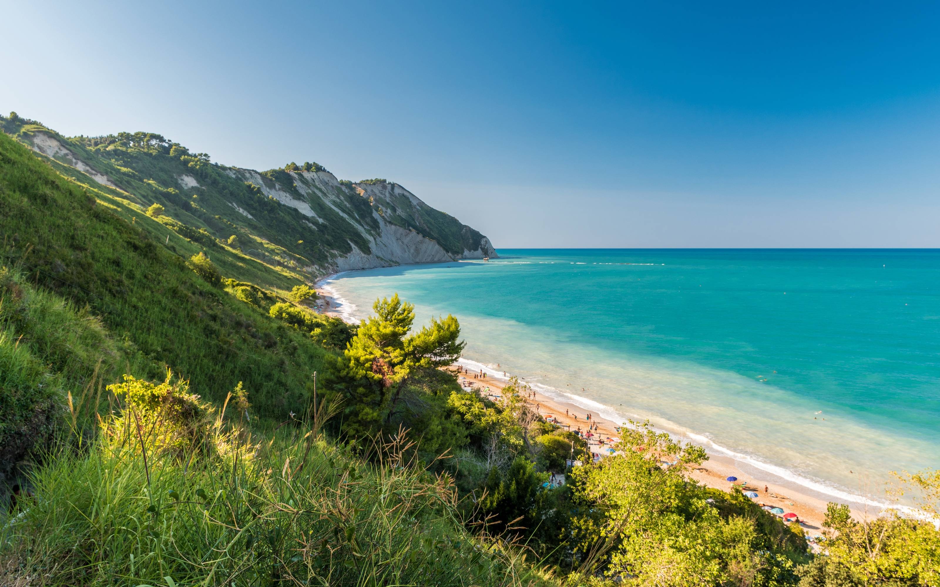 beach holidays on the conero riviera