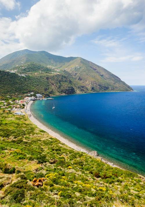 spiaggia di filicudi