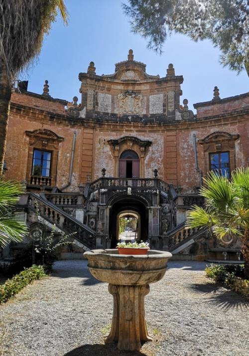 storico edificio a bagheria