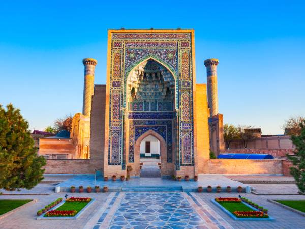 Una settimana in Uzbekistan cover