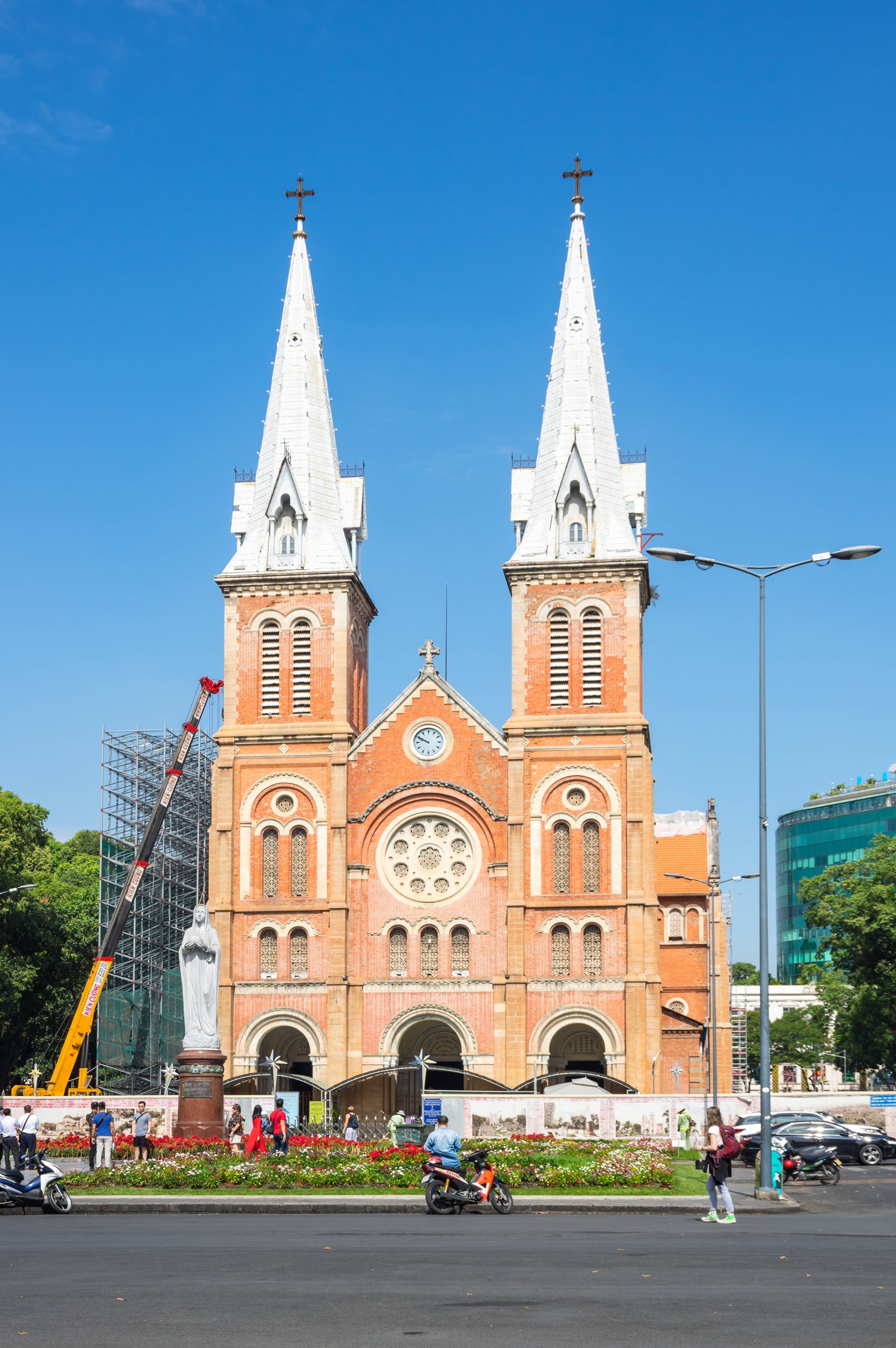 chiesa a saigon vietnam