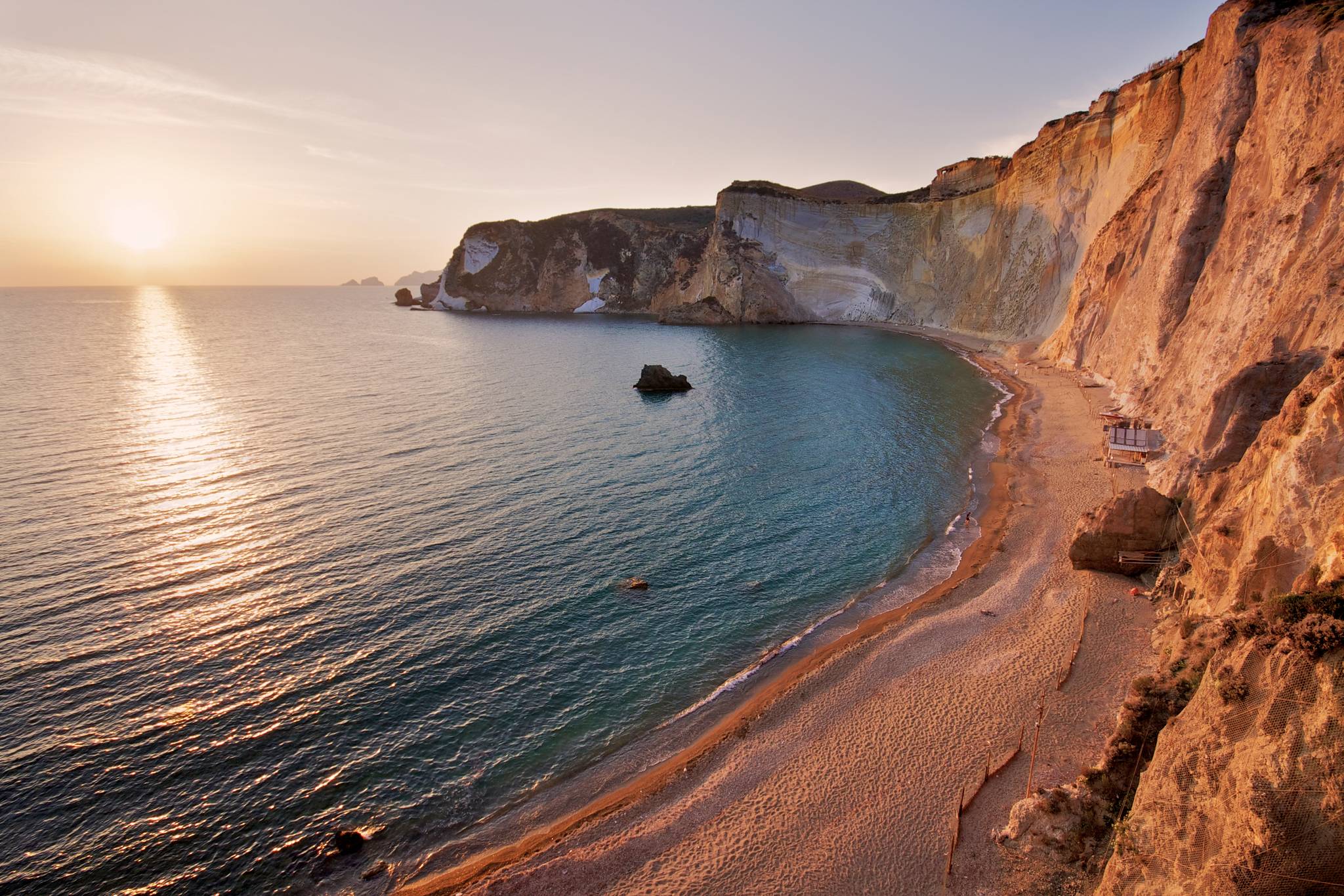 spiaggia chiaia di luna ponza