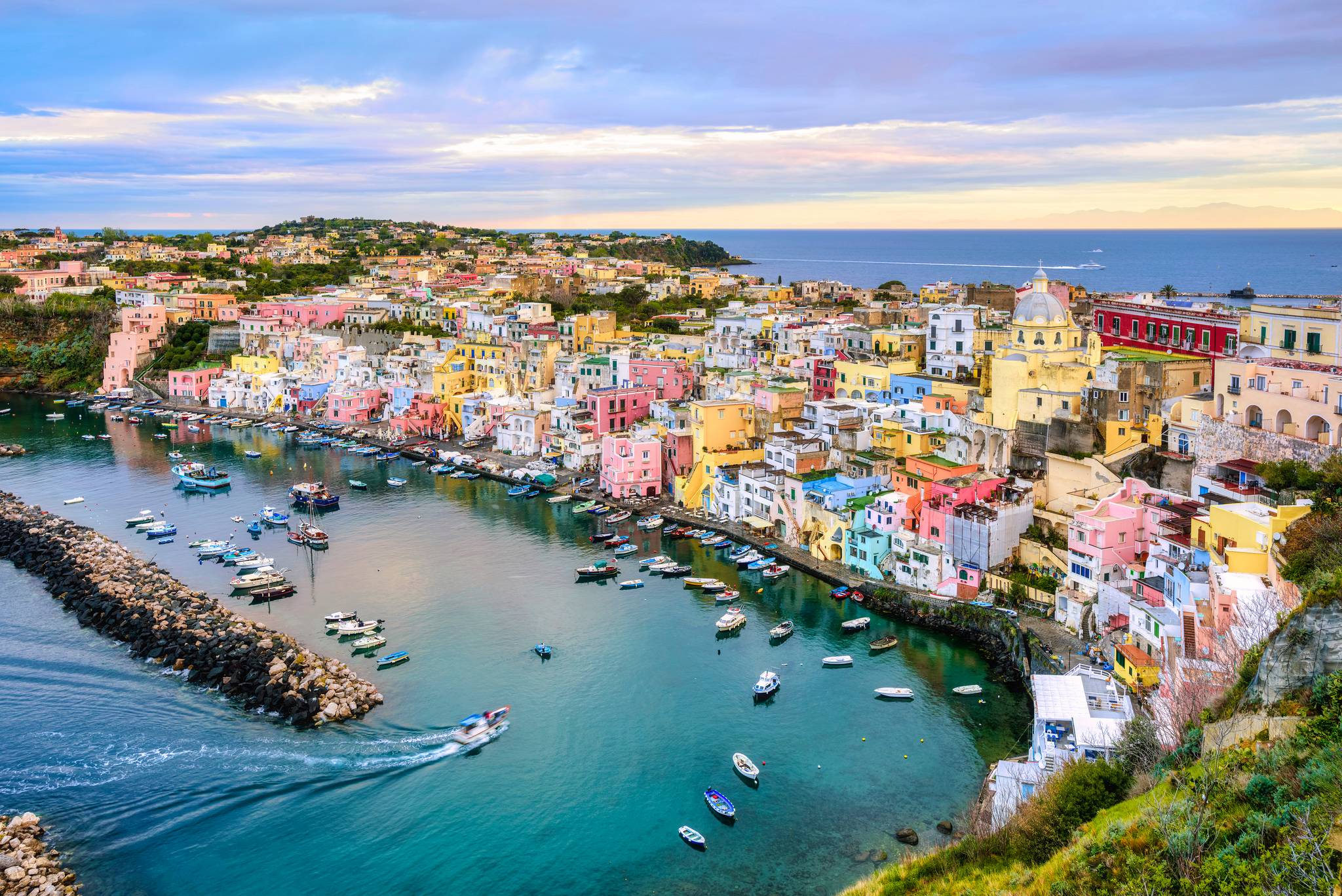 porto colorato procida