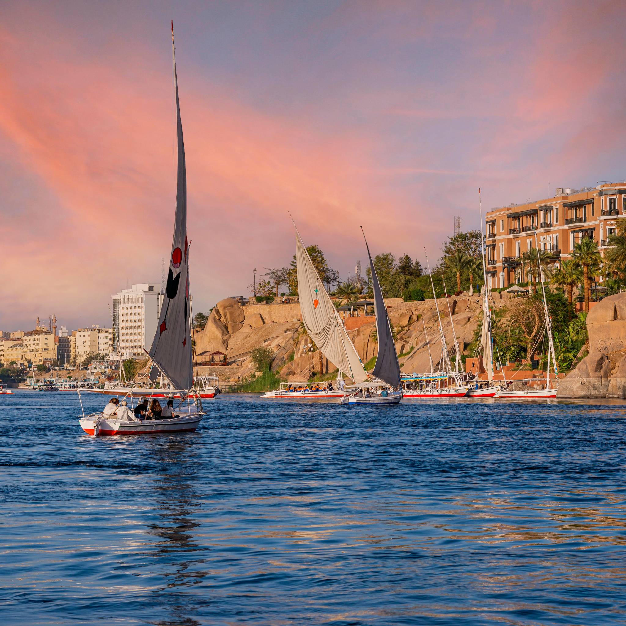 Dal Cairo ad Alessandria con crociera da Aswan a Luxor