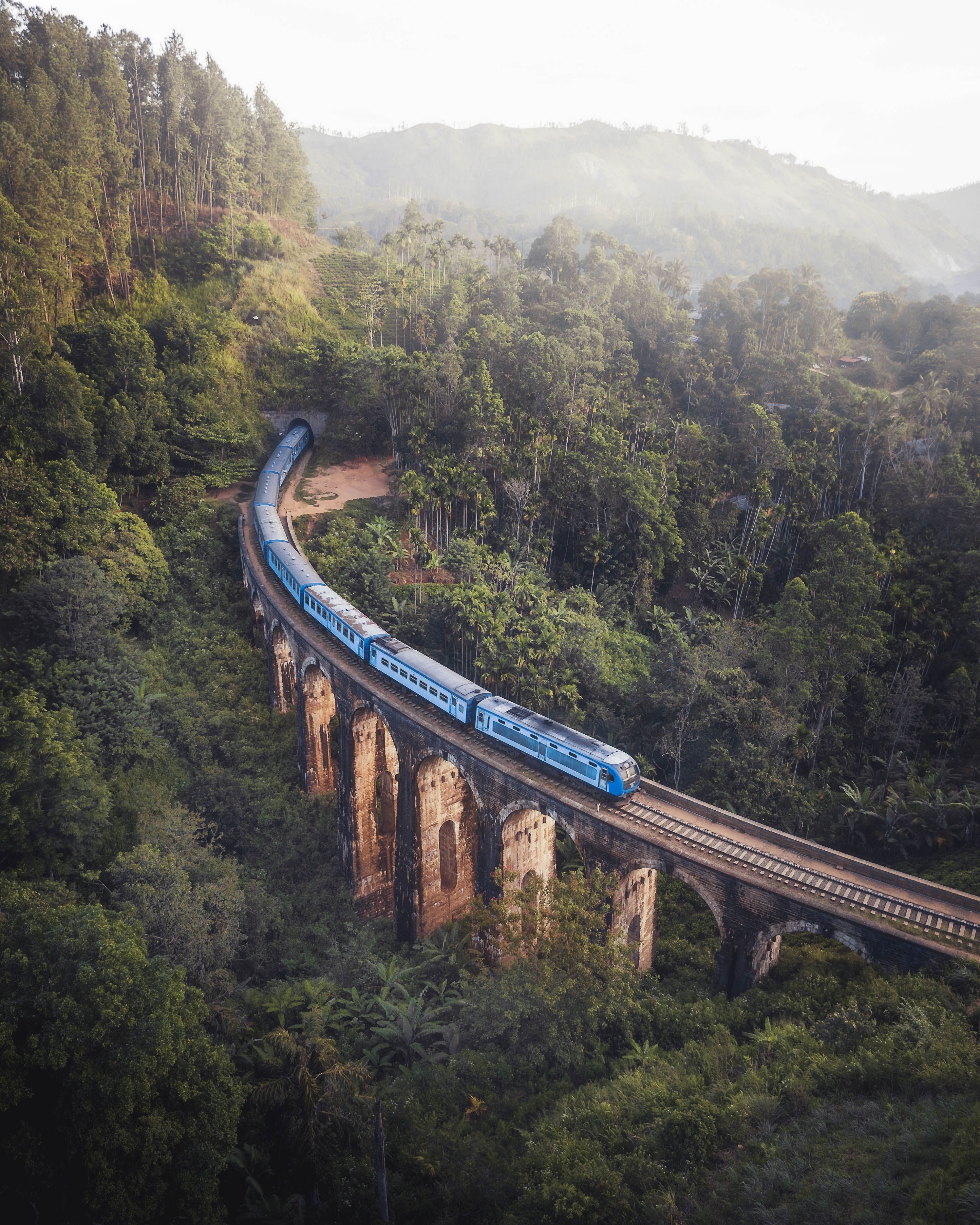 scenic train Sri Lanka