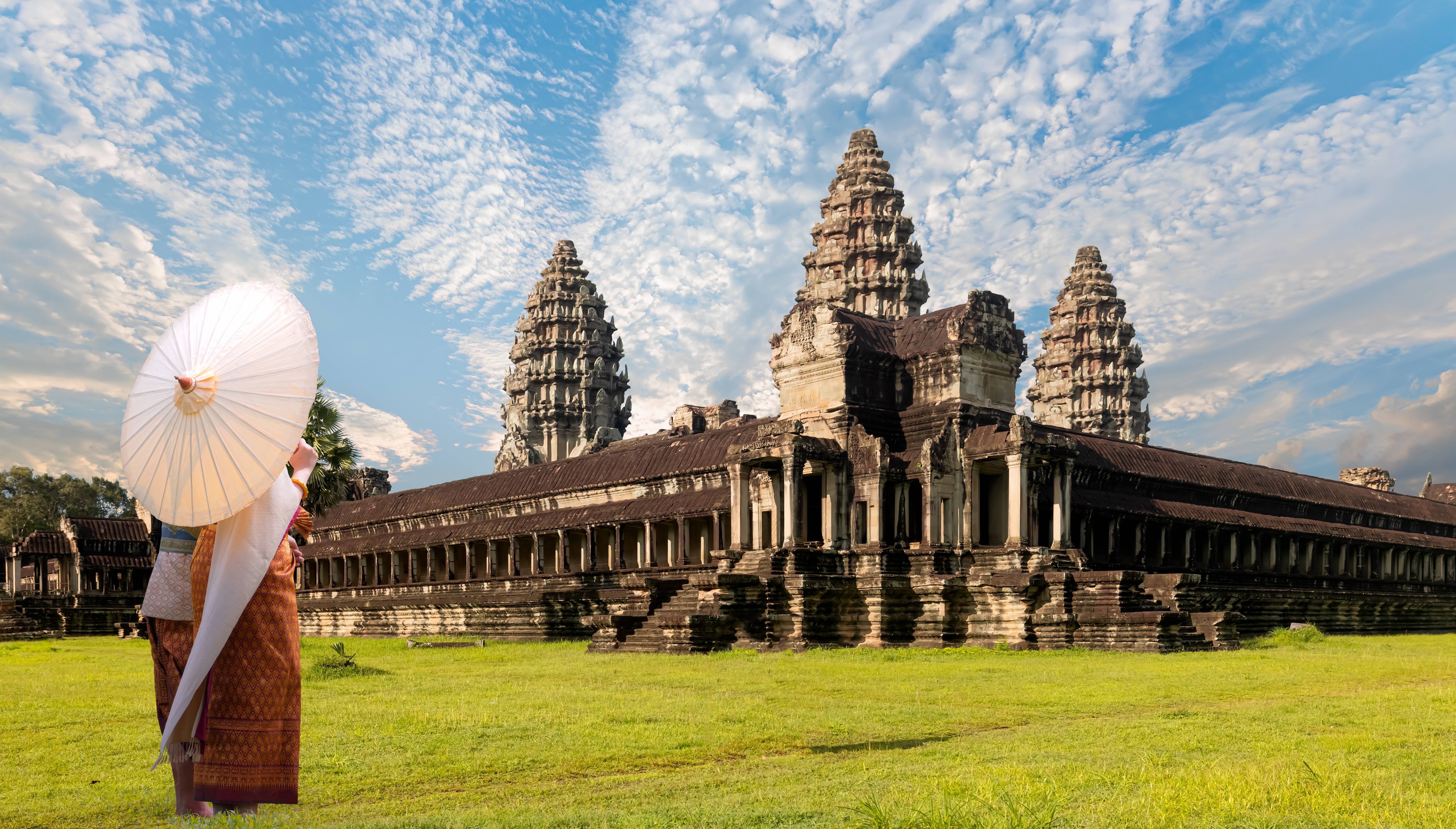 girl and Cambodian temple