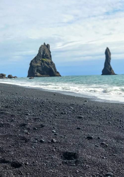 spiaggia nera reynisfjara islanda