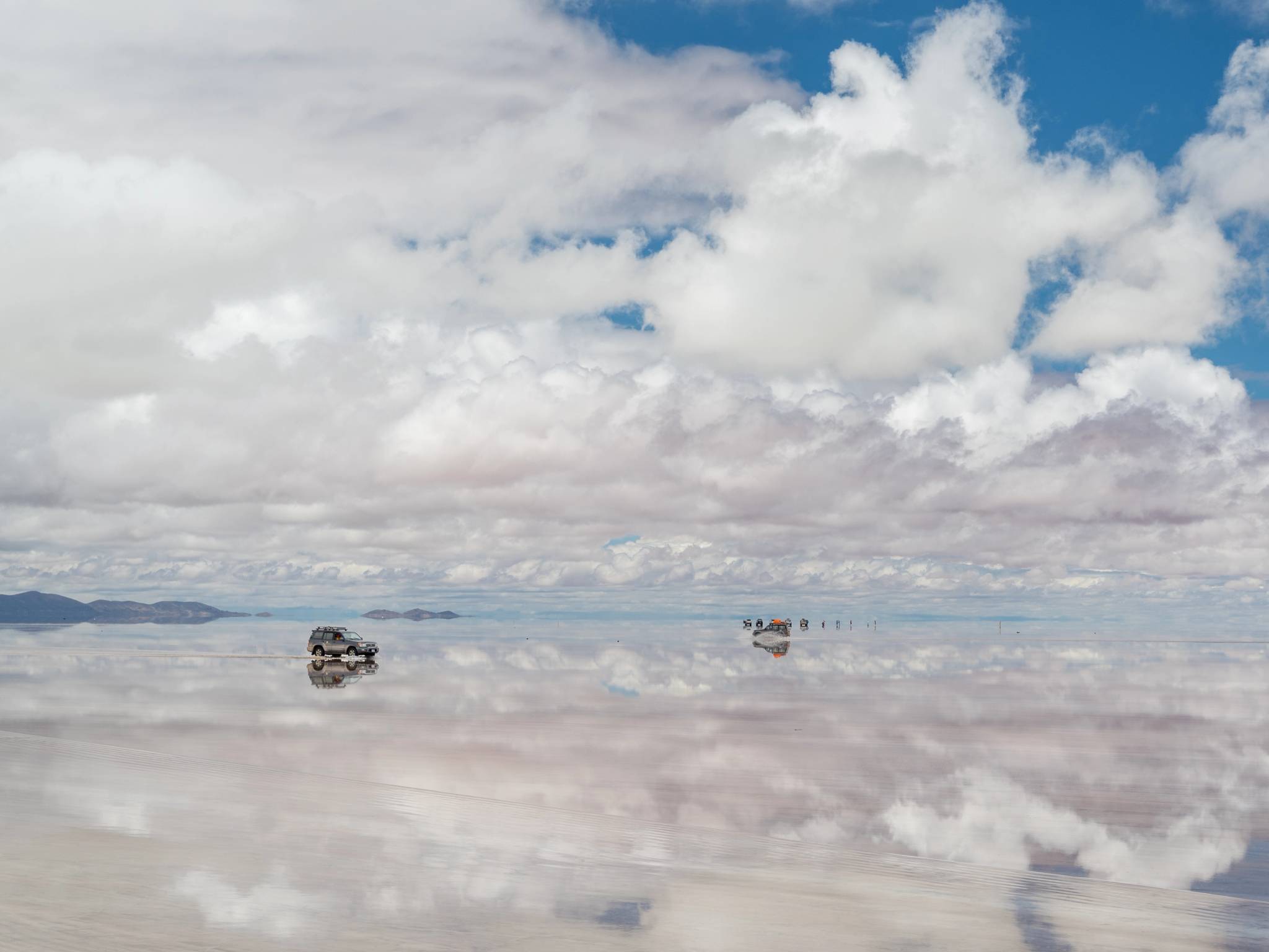 Bolivia Essenziale: dai deserti di sale al lago Titicaca cover