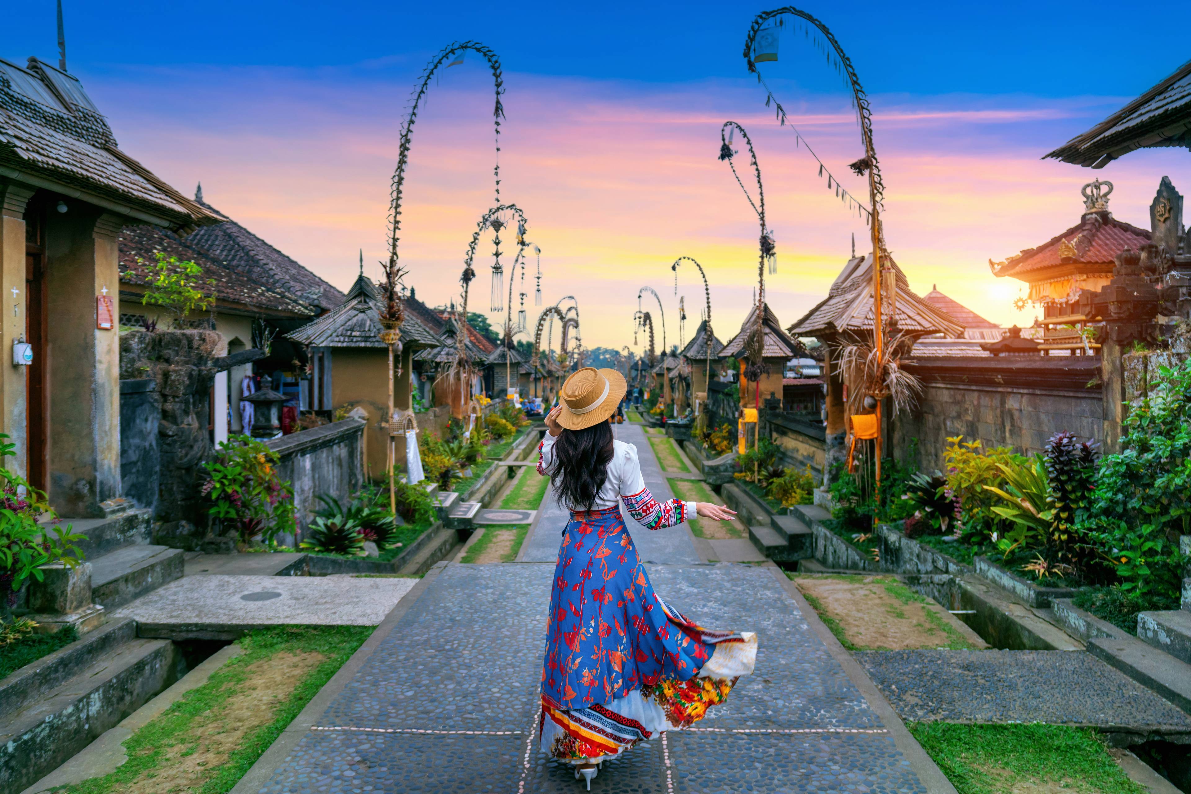Incanto Balinese cover