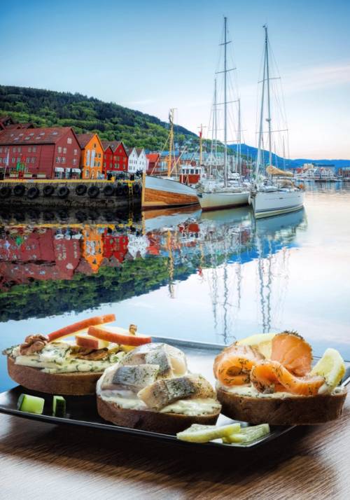 aperitivo in norvegia in riva al mare