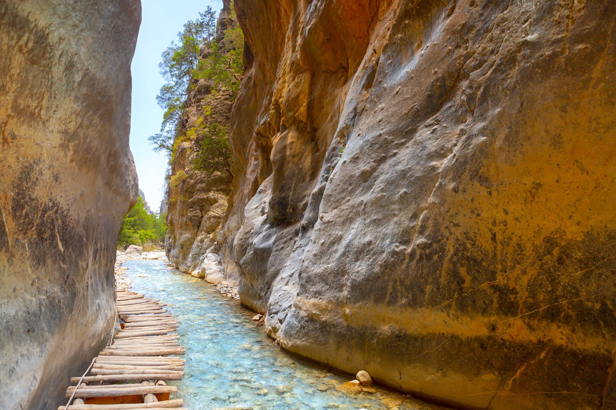 percorso acqua gola di samaria grecia