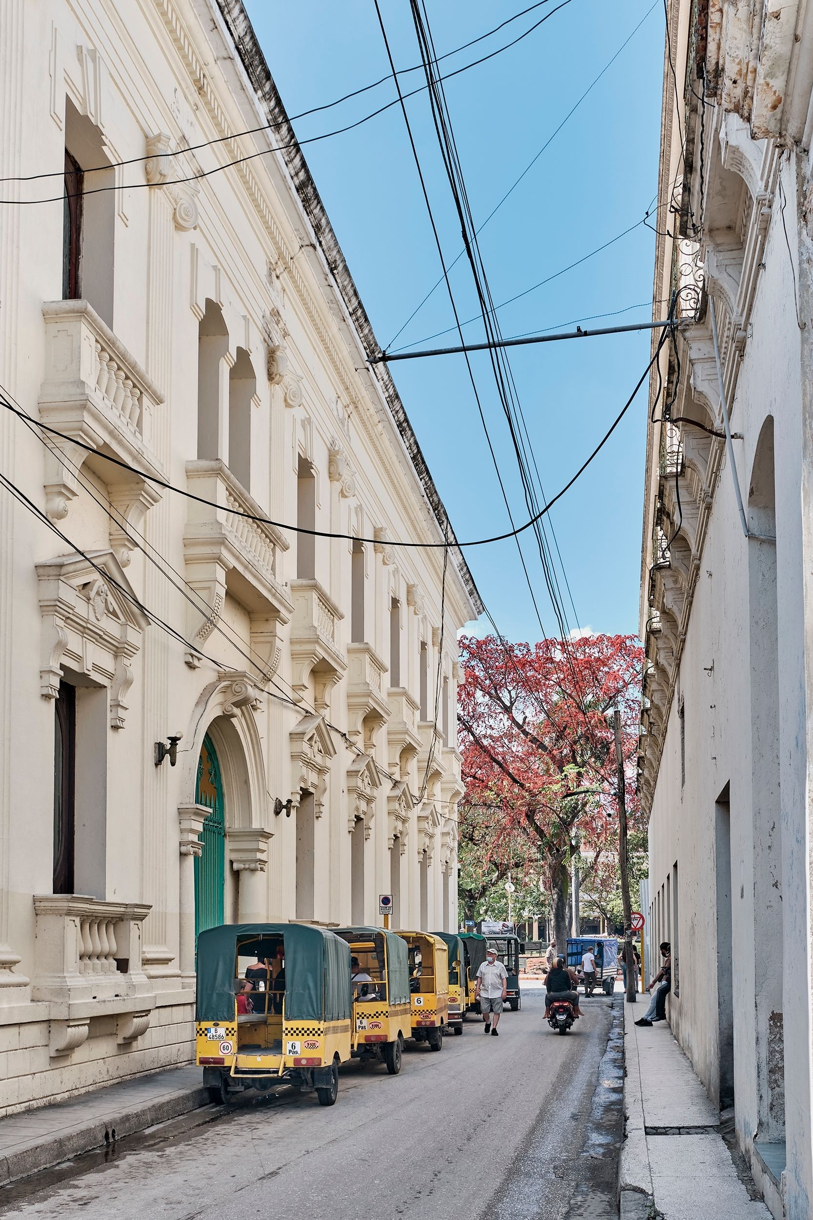 glimpse of a street in Santa Clara, Cuba
