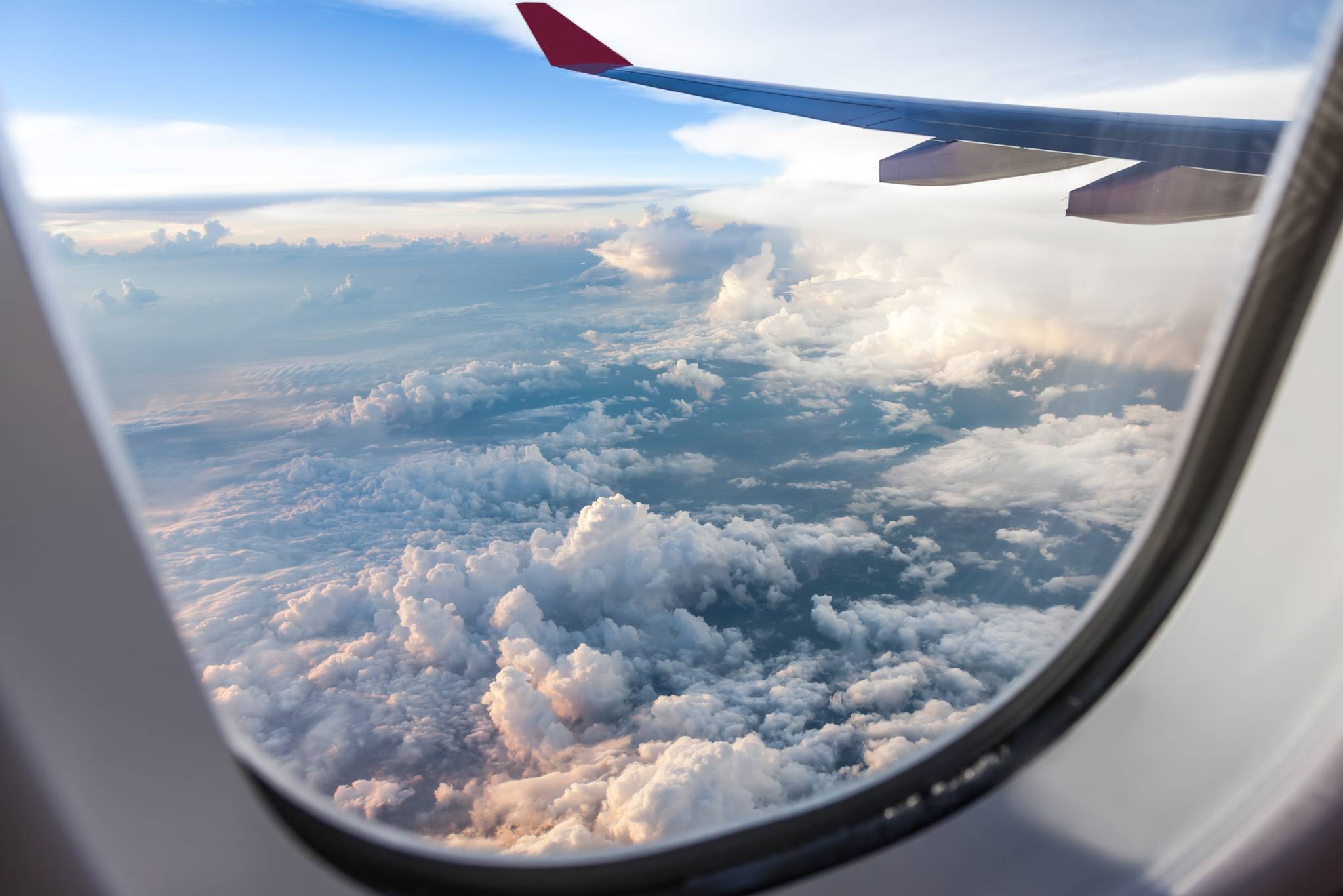 vista dal finestrino di un aereo