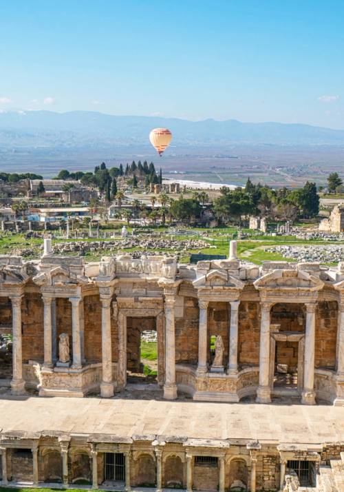 templio hierapolis con mongolfiera turchia