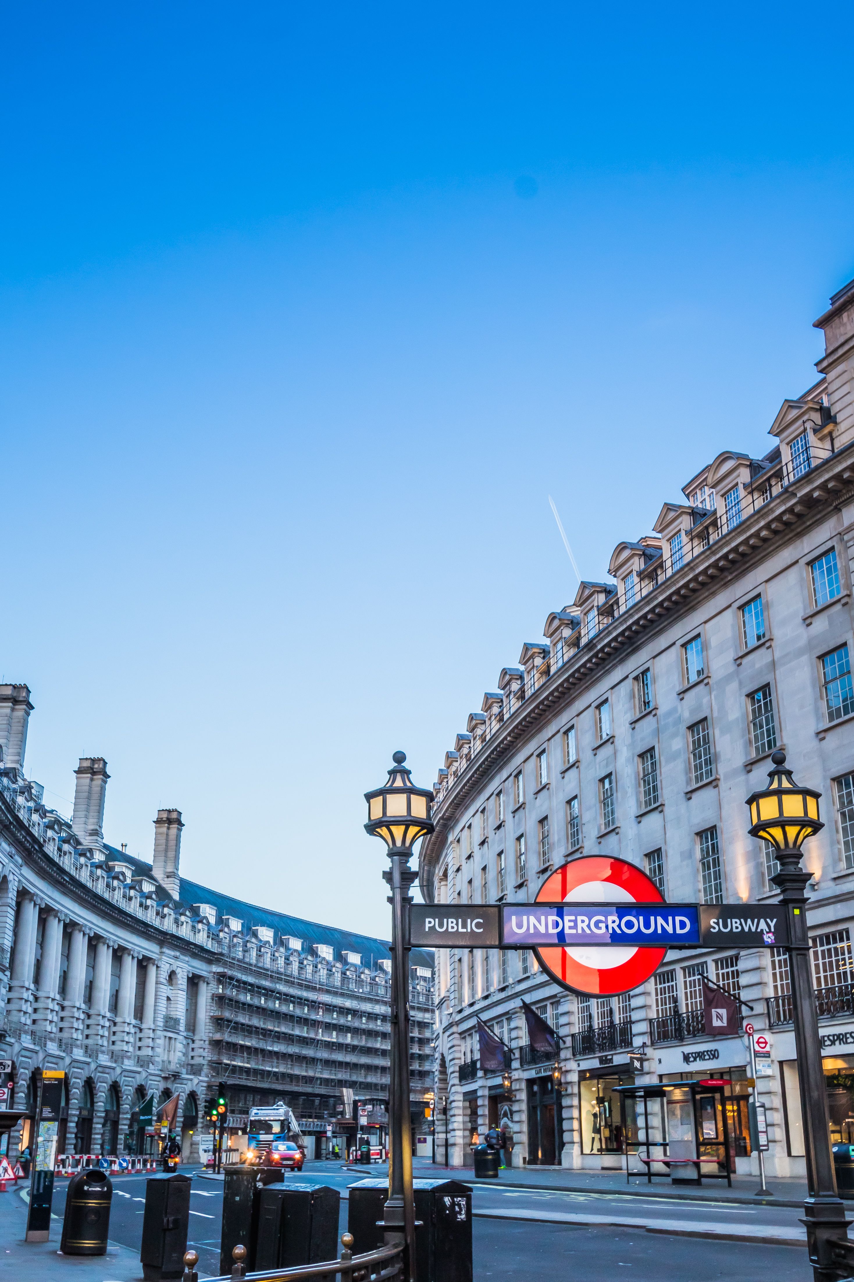 piazza piccadilly circus londra