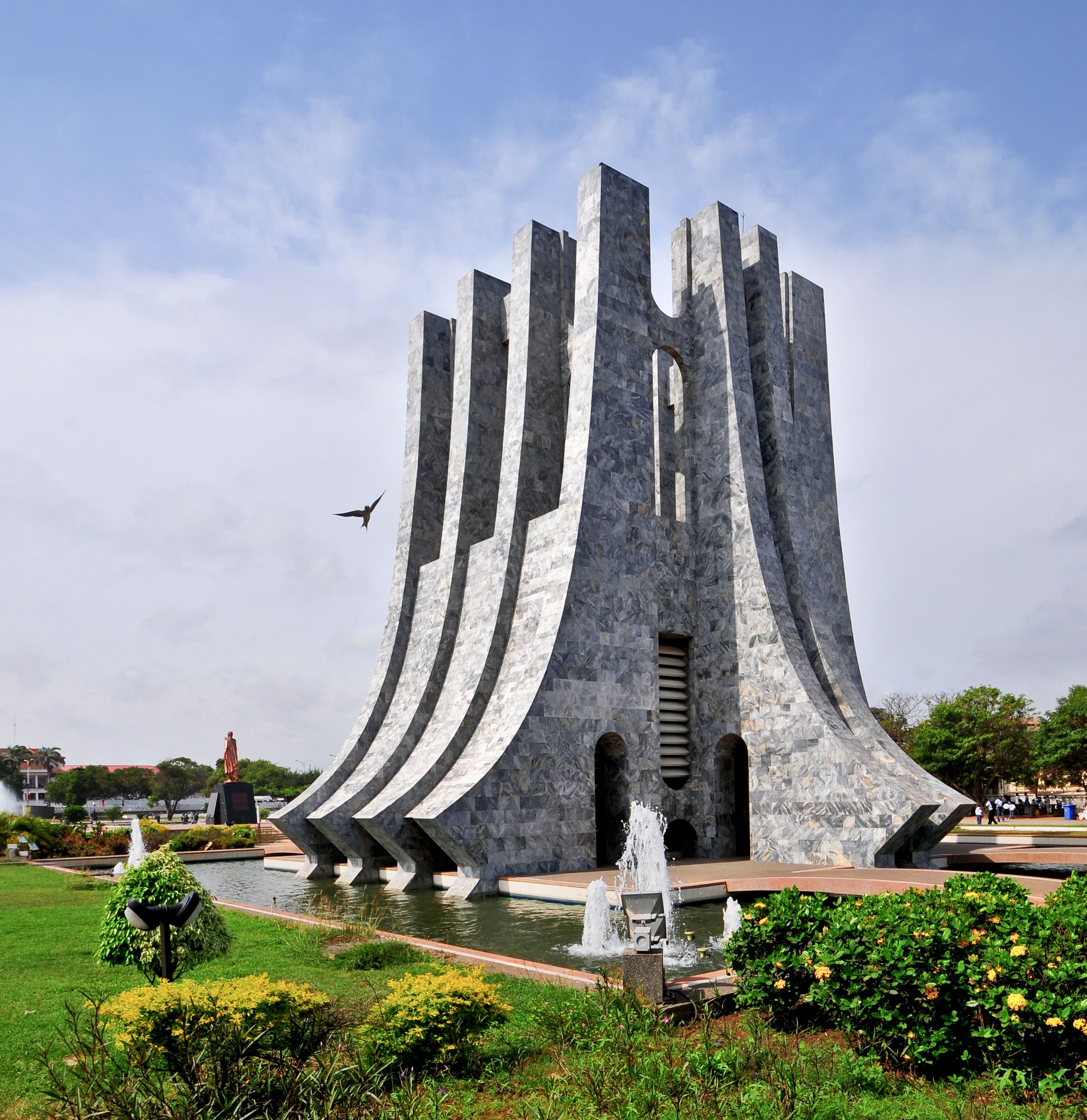 edificio grigio ghana