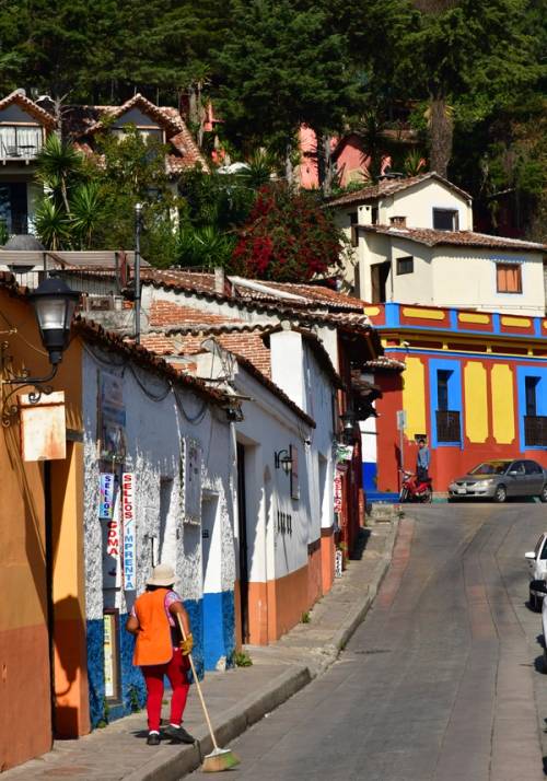 case colorate san cristobal