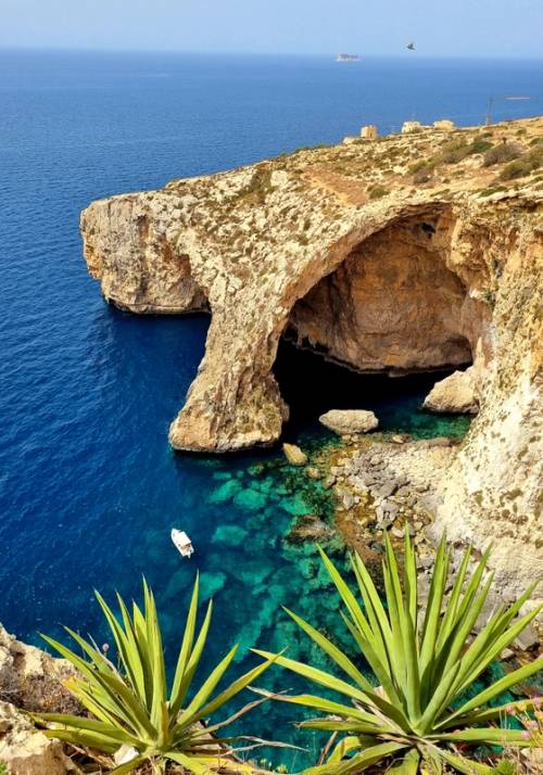 blue grotto malta