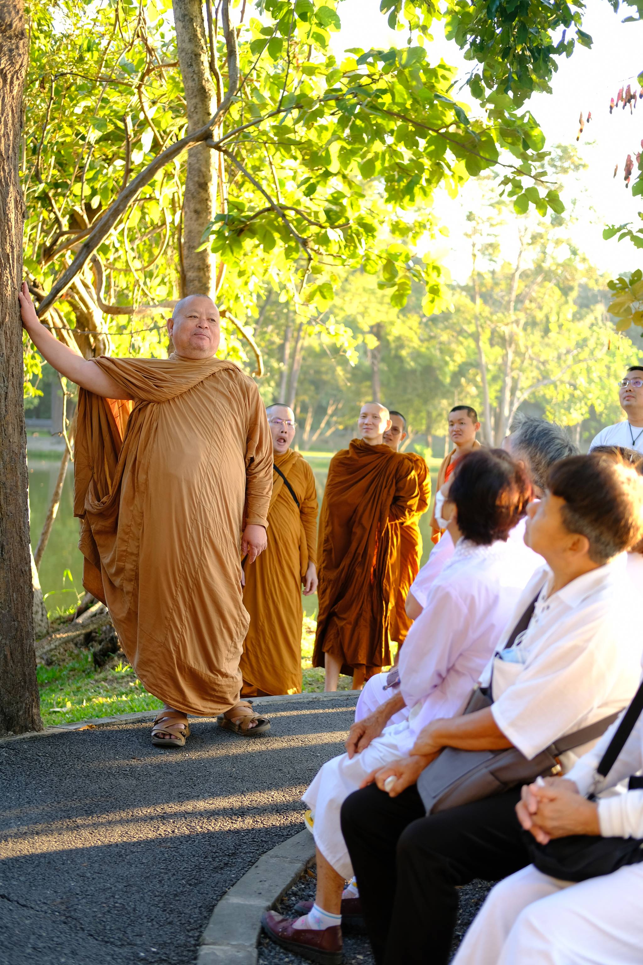 monaci di chiang mai